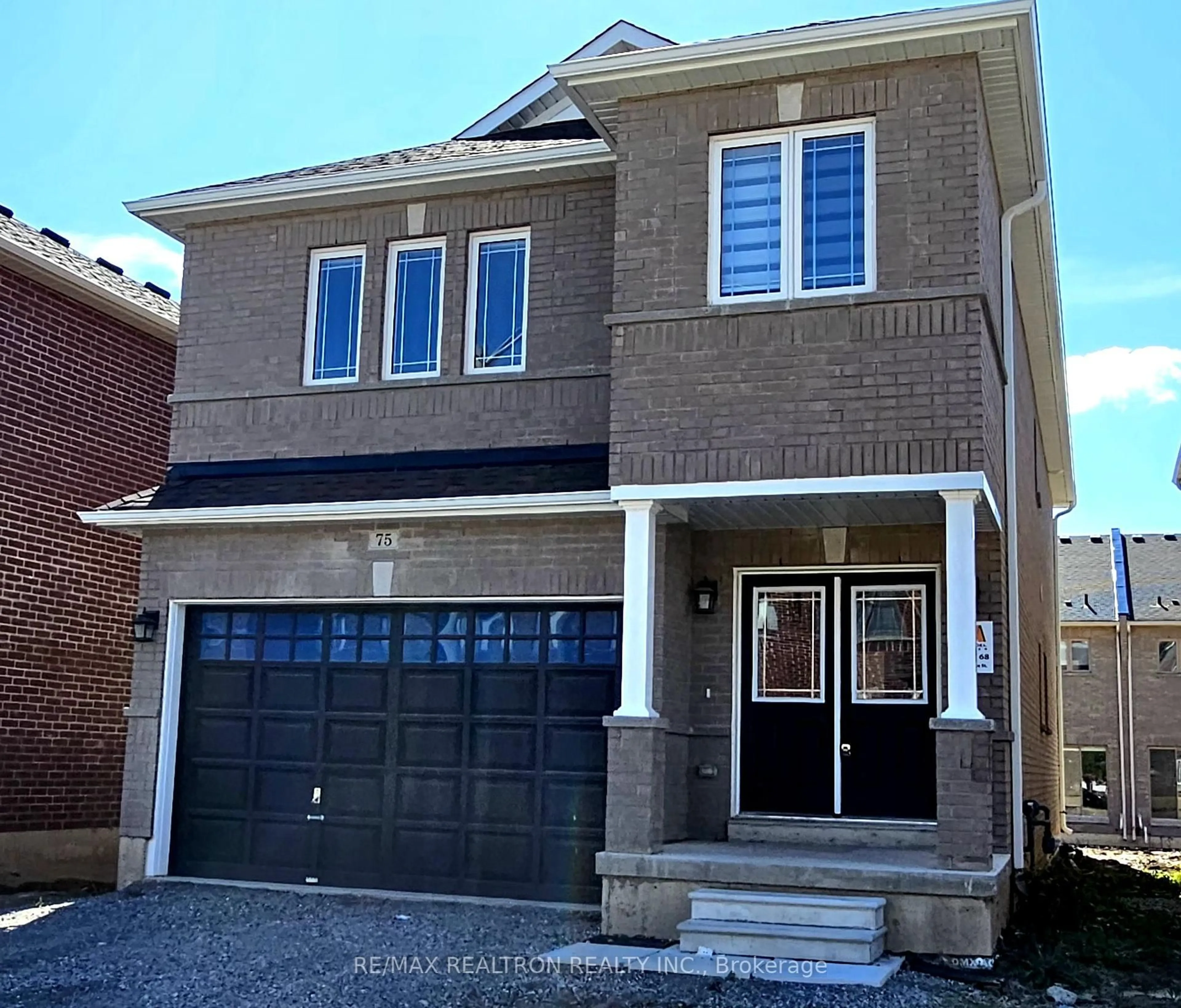Home with brick exterior material, street for 75 PALACE St, Thorold Ontario L2V 0N2