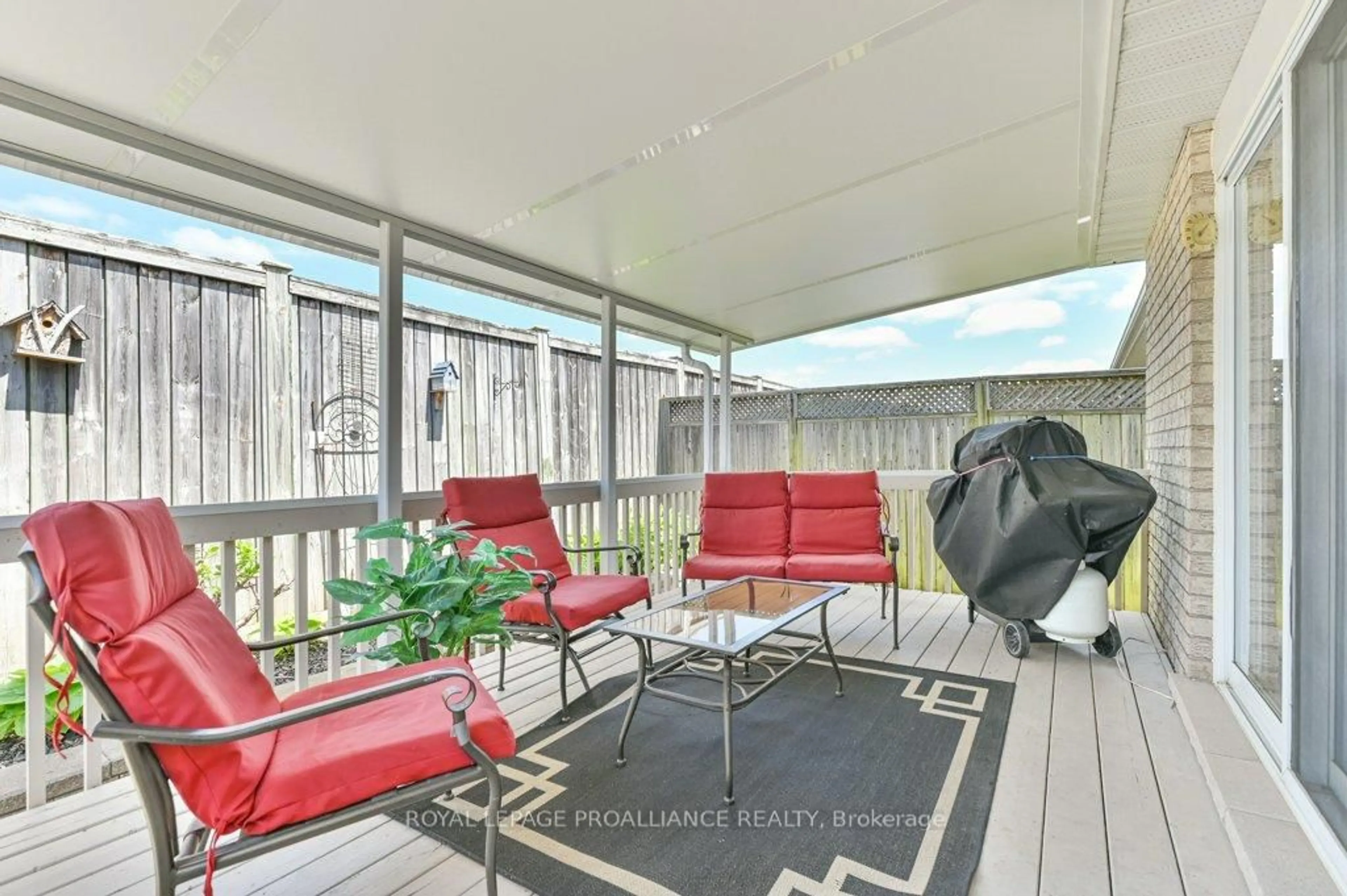 Patio, water/lake/river/ocean view for 60 Hemlock Cres, Belleville Ontario K8N 5Y2