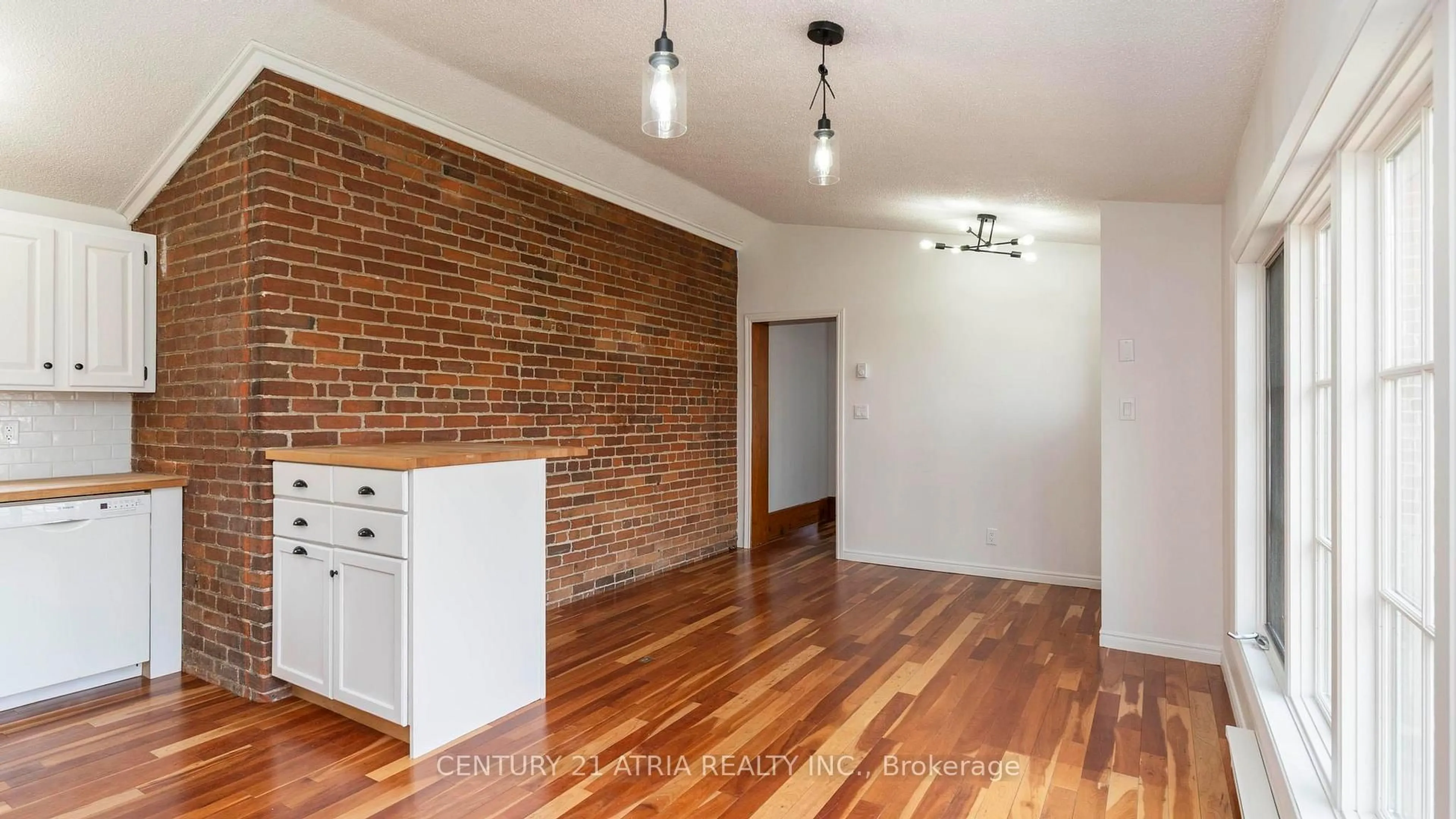 Unknown for 130 Wellington St, St. Marys Ontario N4X 1A6
