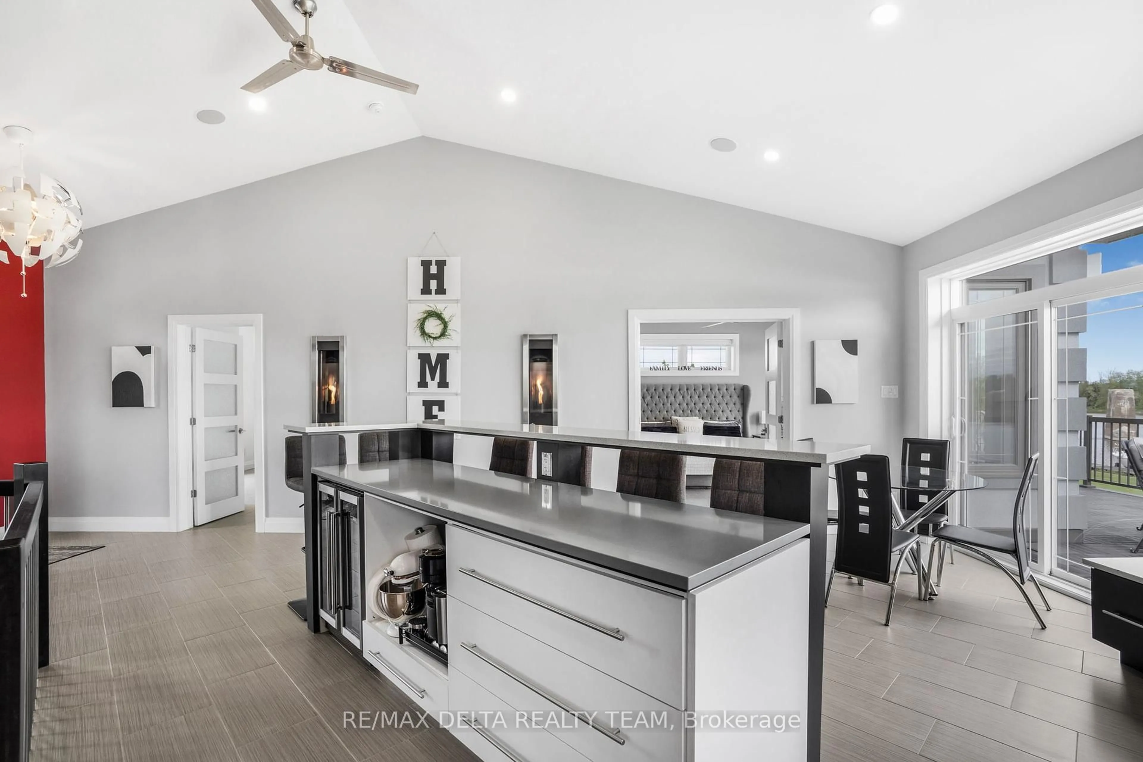 Open concept kitchen, unknown for 2273 Principal St, Alfred and Plantagenet Ontario K0A 3K0