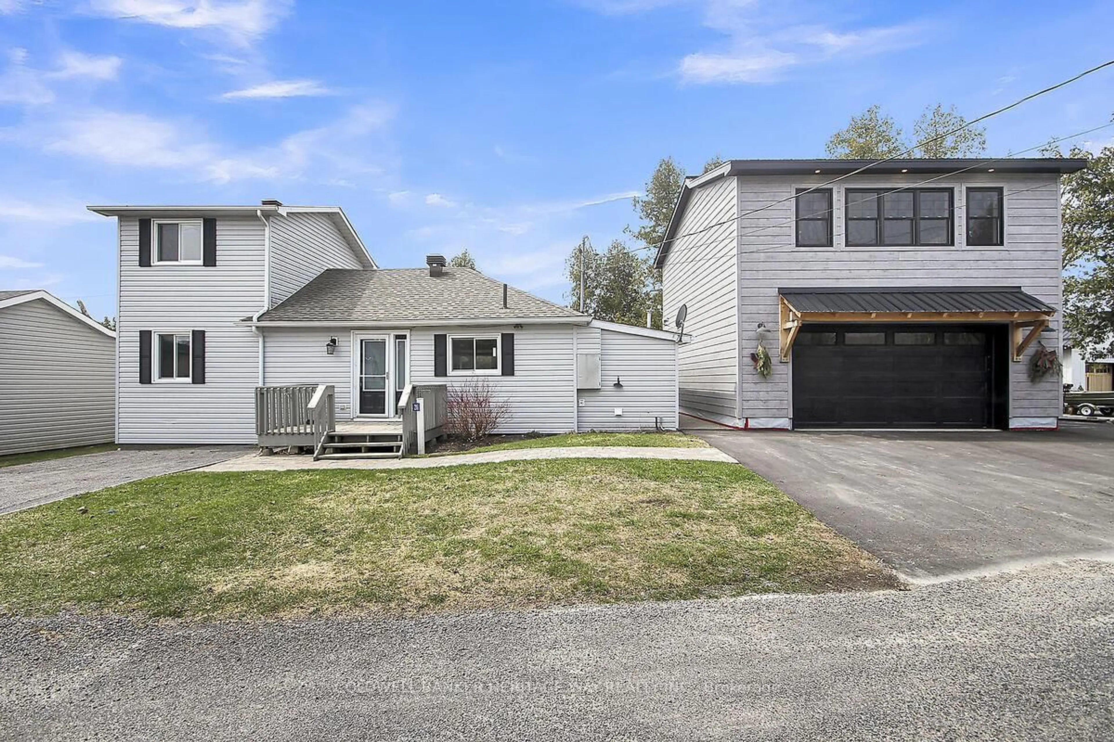 Home with vinyl exterior material, street for 216 Gardiner Shore Rd, Carleton Place Ontario K7C 0C4