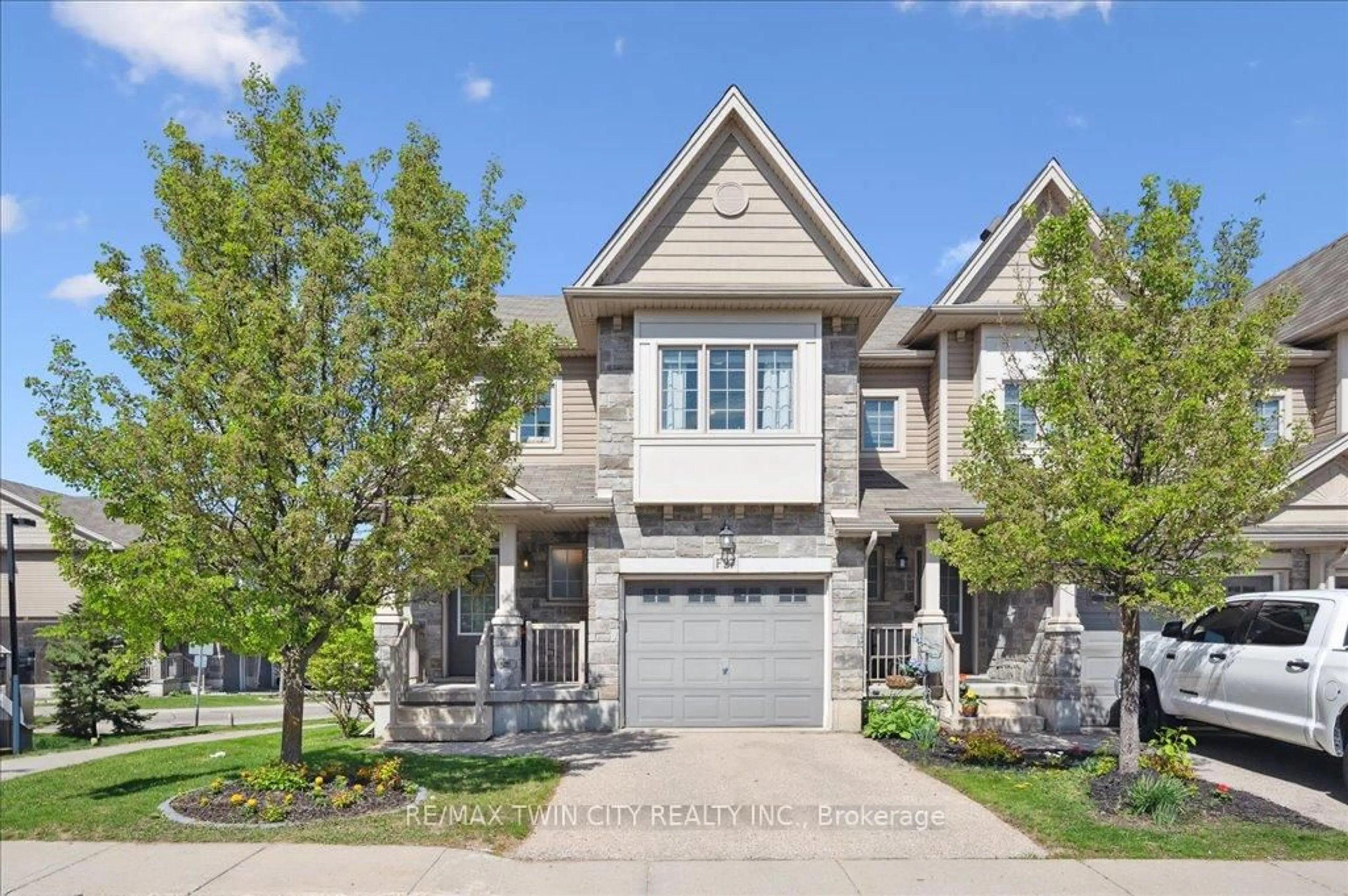 Home with brick exterior material, street for 6 Upper Mercer St #F27, Kitchener Ontario N2A 0E4
