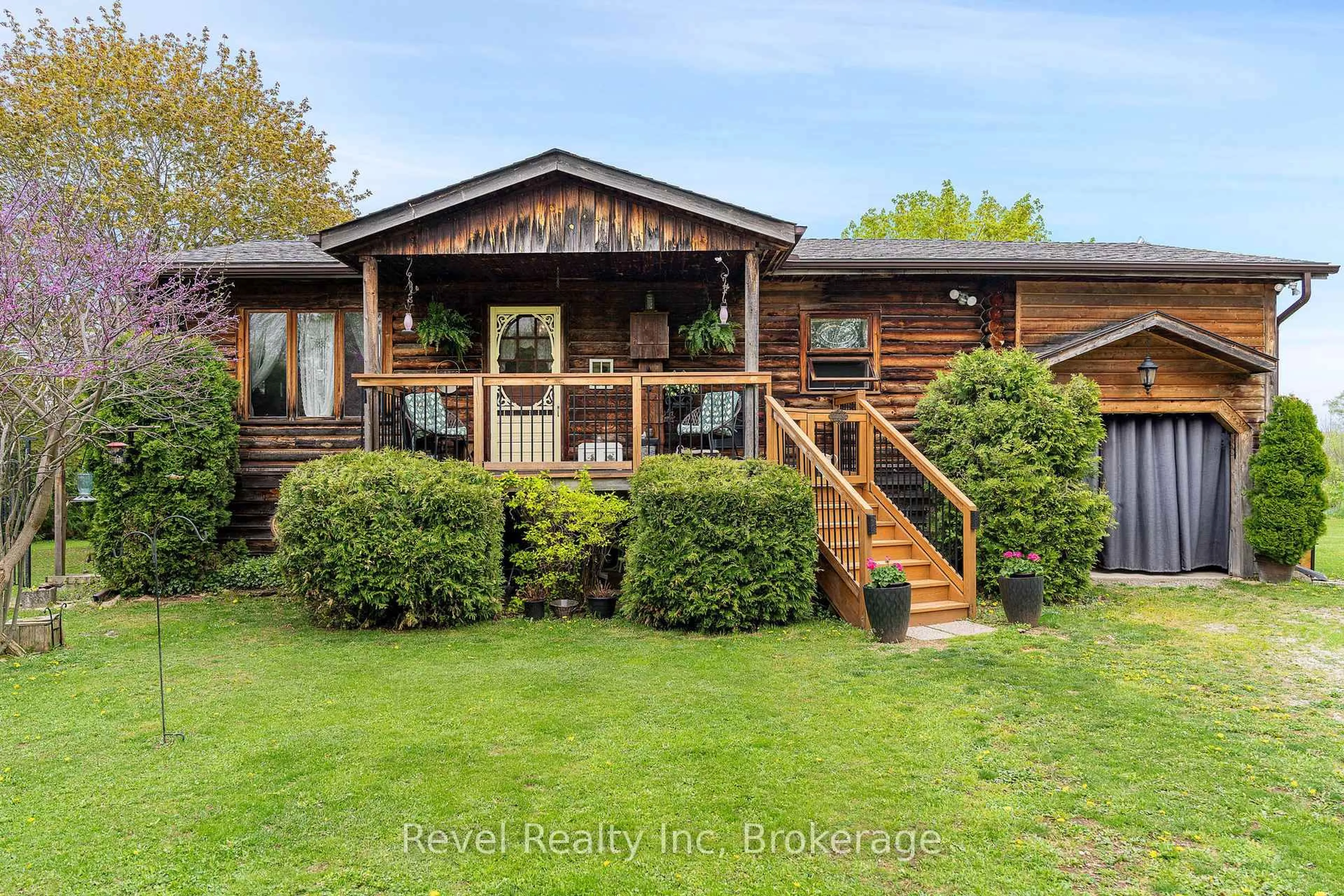 A pic from outside/outdoor area/front of a property/back of a property/a pic from drone, water/lake/river/ocean view for 383349 Dawson Rd, Georgian Bluffs Ontario N0H 1S0