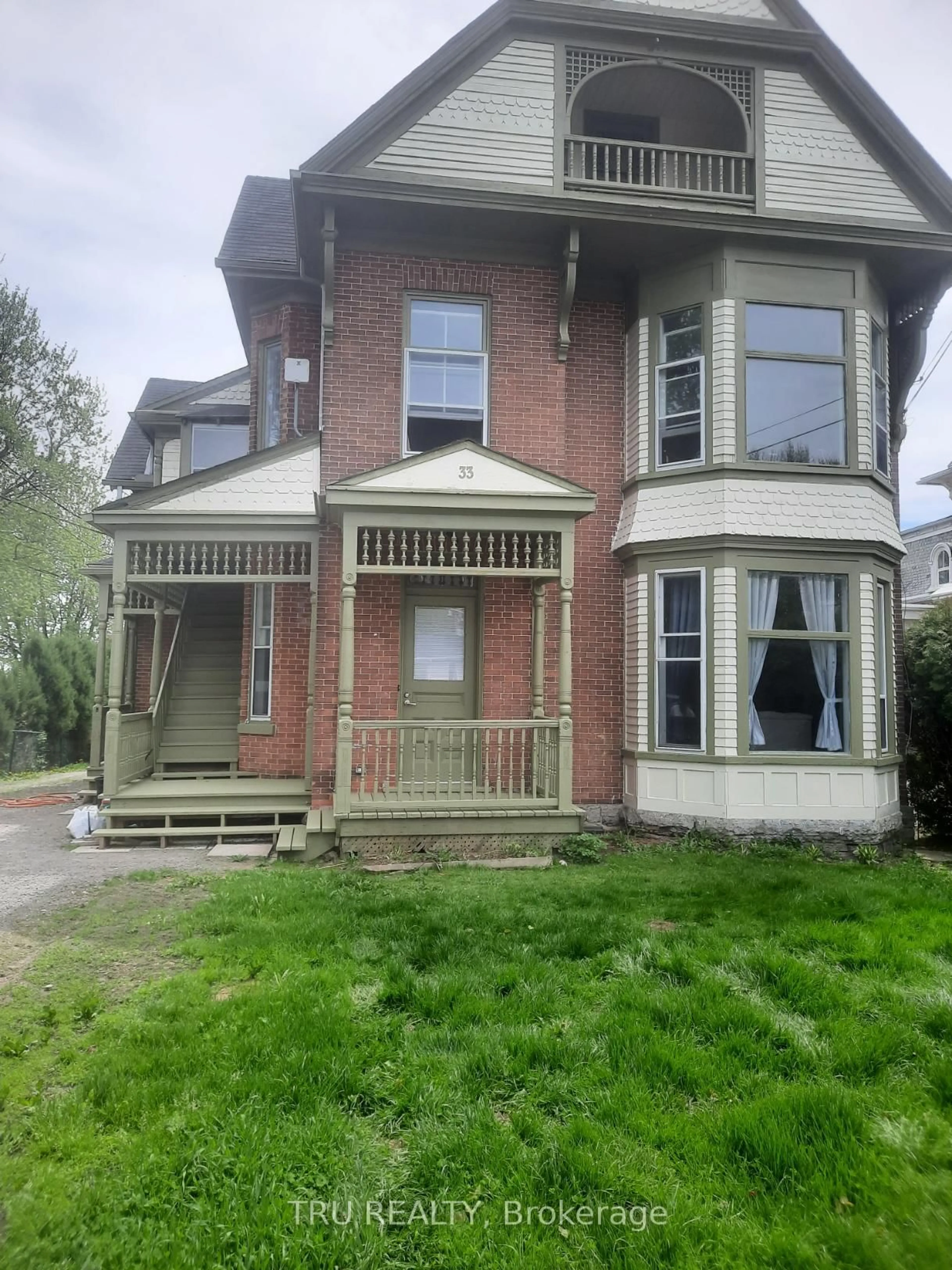 Unknown for 33 Lakeshore Dr, South Dundas Ontario K0C 1X0