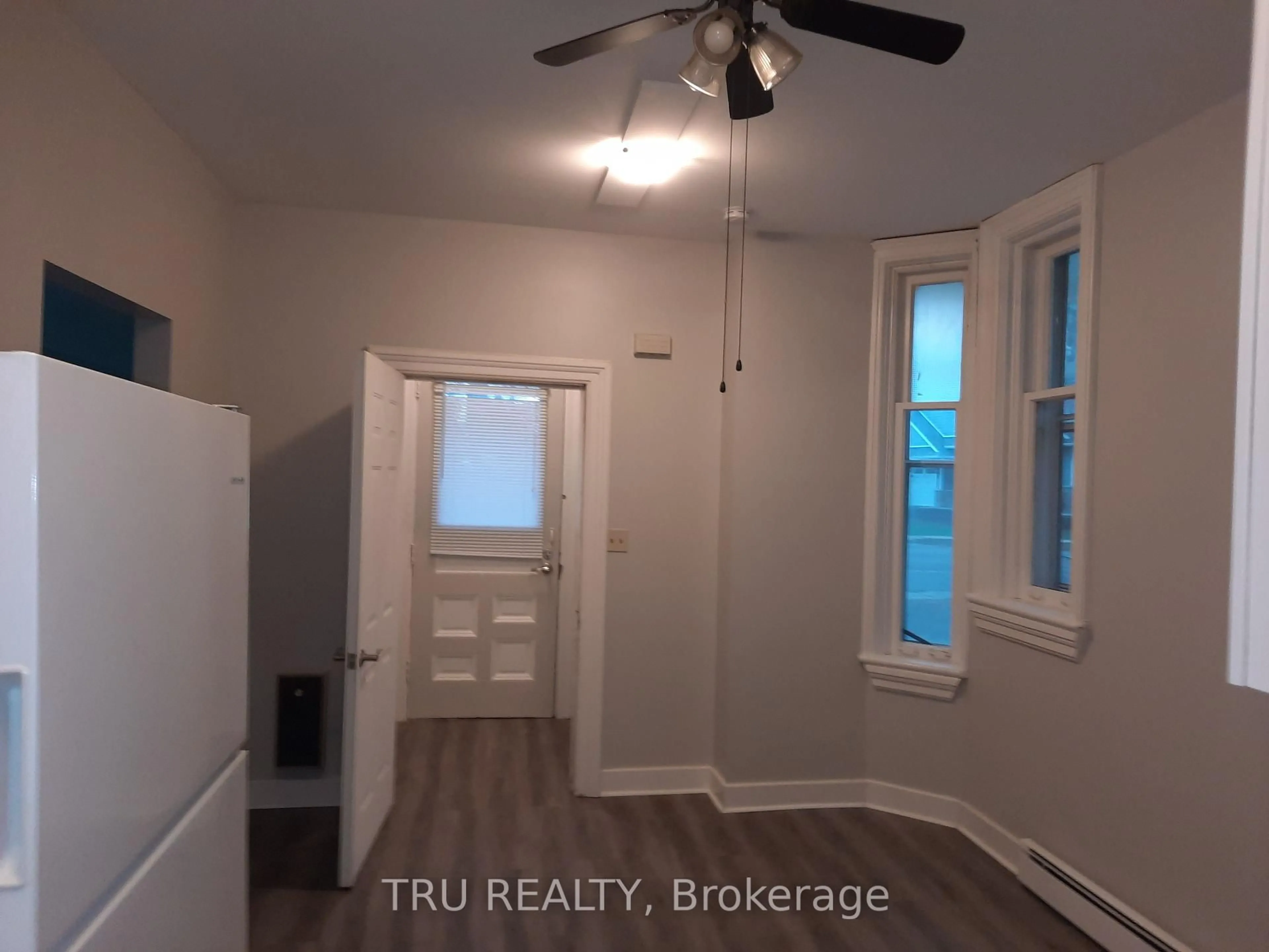 A pic of a room for 33 Lakeshore Dr, South Dundas Ontario K0C 1X0