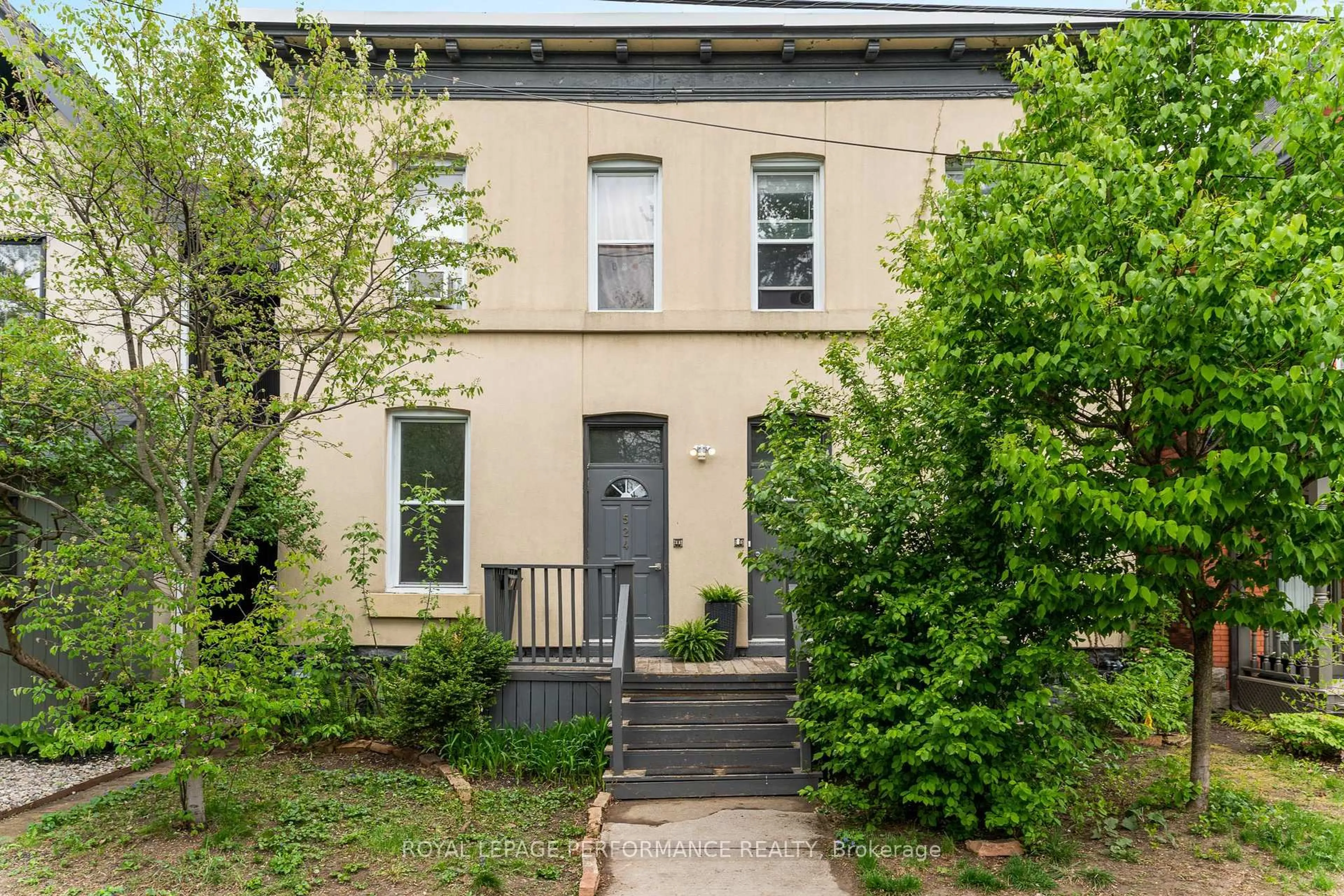 Home with brick exterior material, street for 522/524 Bay St, Ottawa Ontario K1R 6B5
