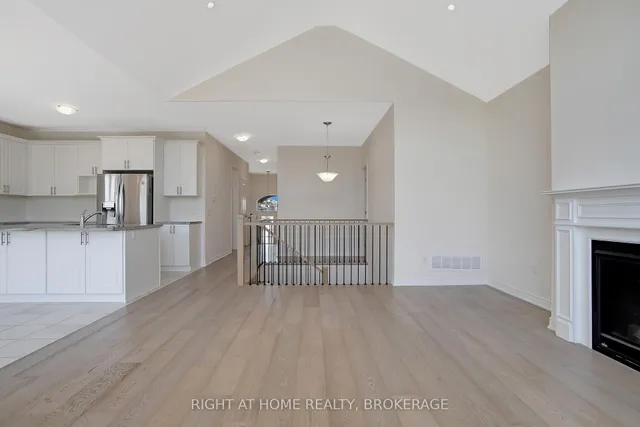 Additional image 37 of 19 Robarts Dr