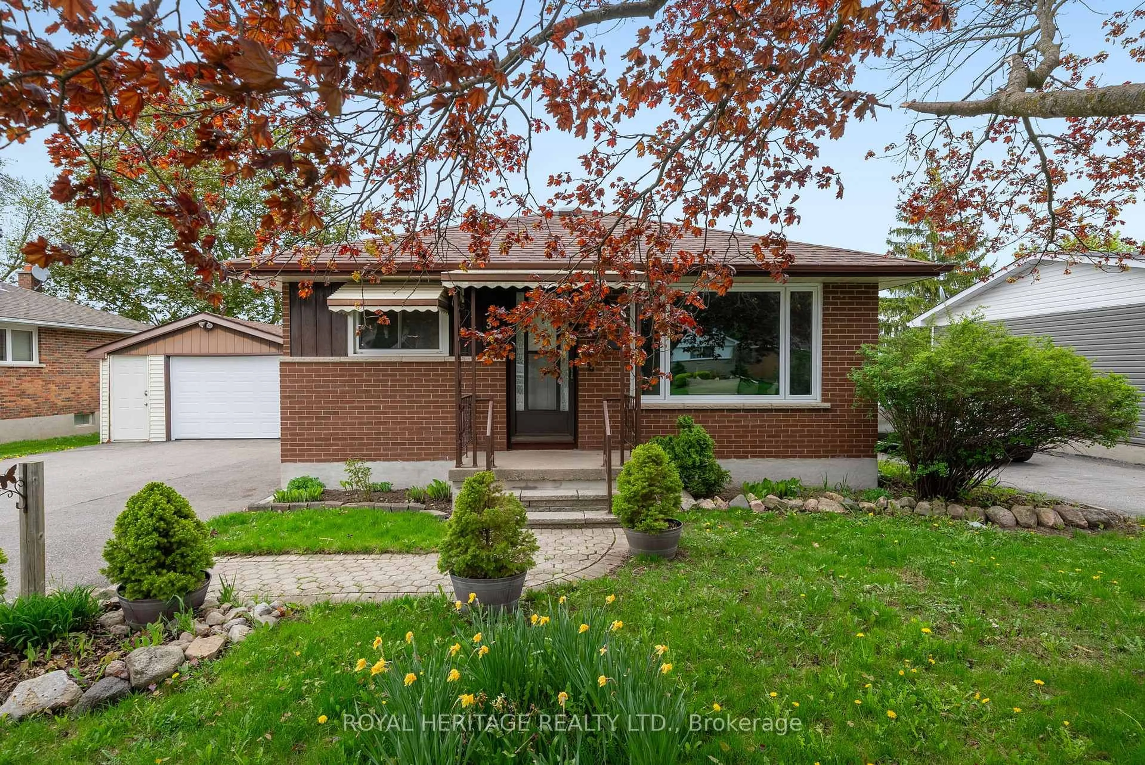 Home with brick exterior material, street for 113 Sanderling Cres, Kawartha Lakes Ontario K9V 4N5