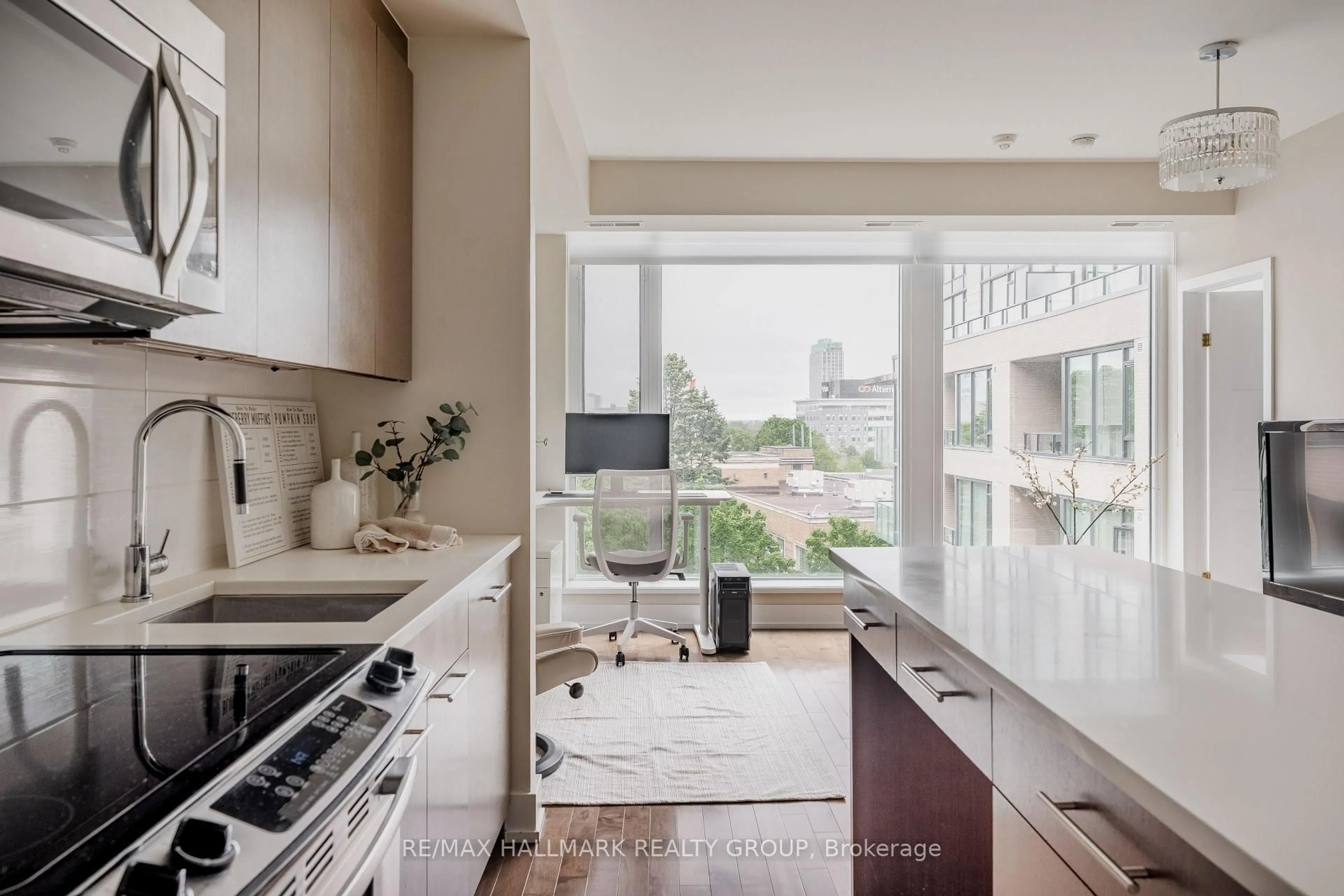 Contemporary kitchen, ceramic/tile floor for 360 Patricia Ave #613, Ottawa Ontario K1Z 0A8