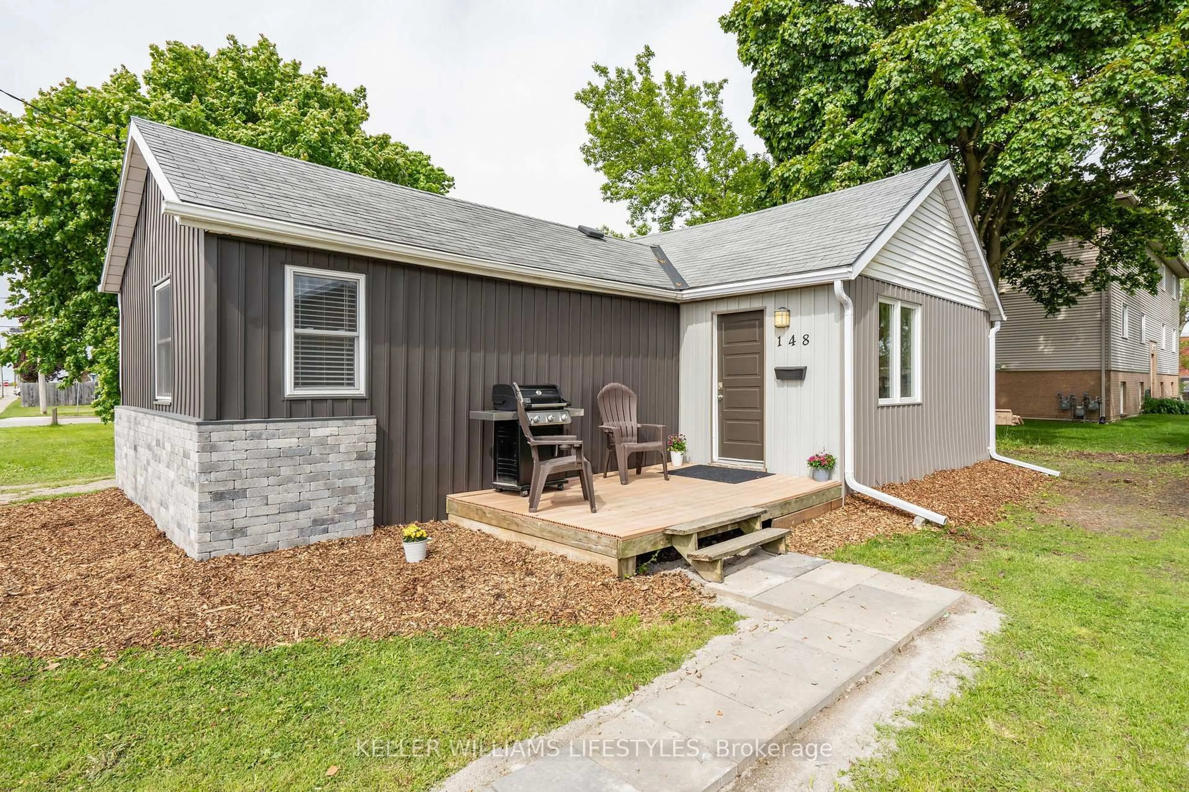 Shed for 148 McKellar St, Southwest Middlesex Ontario N0L 1M0