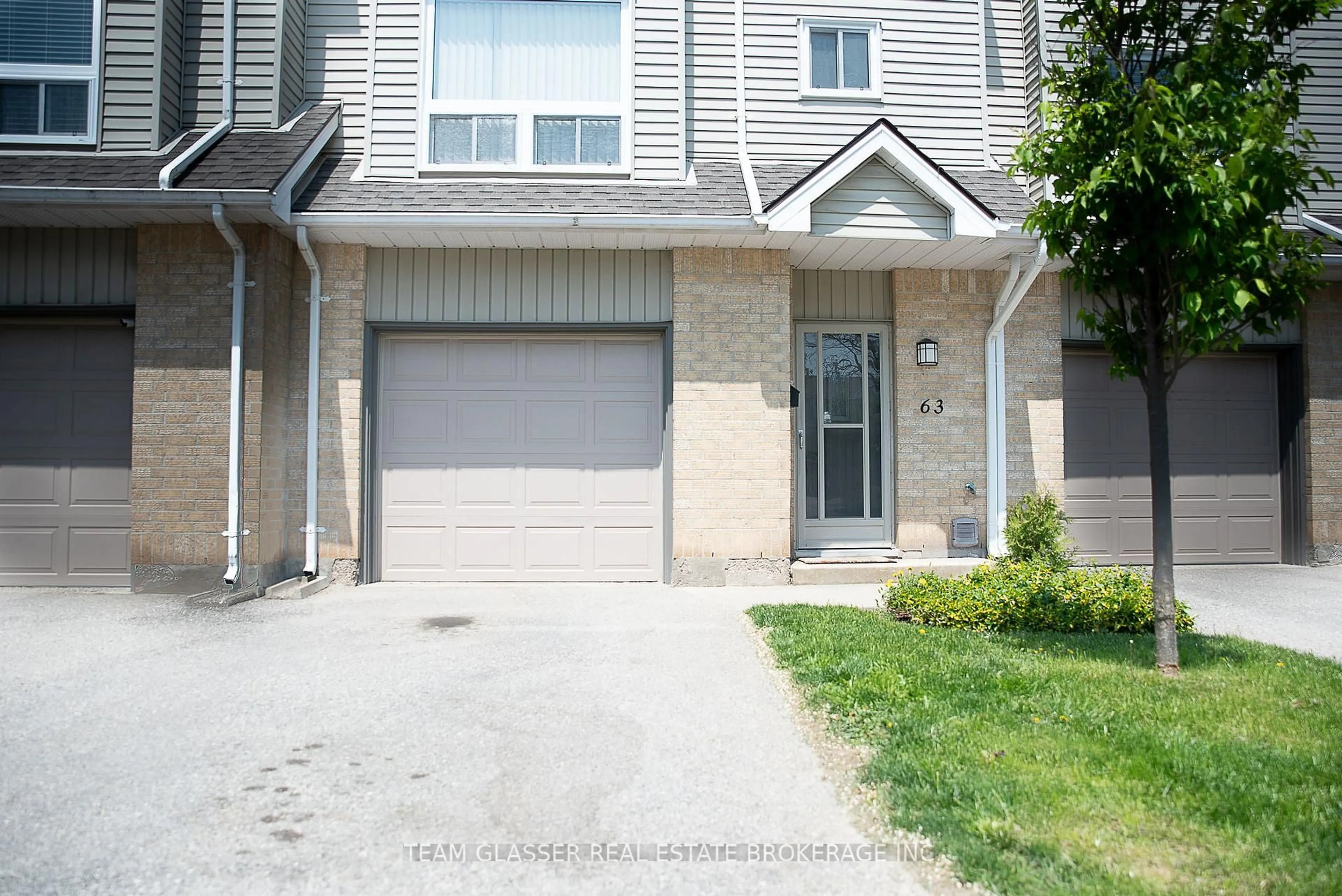 Unknown for 1990 Wavell St #63, London East Ontario N5V 4N5
