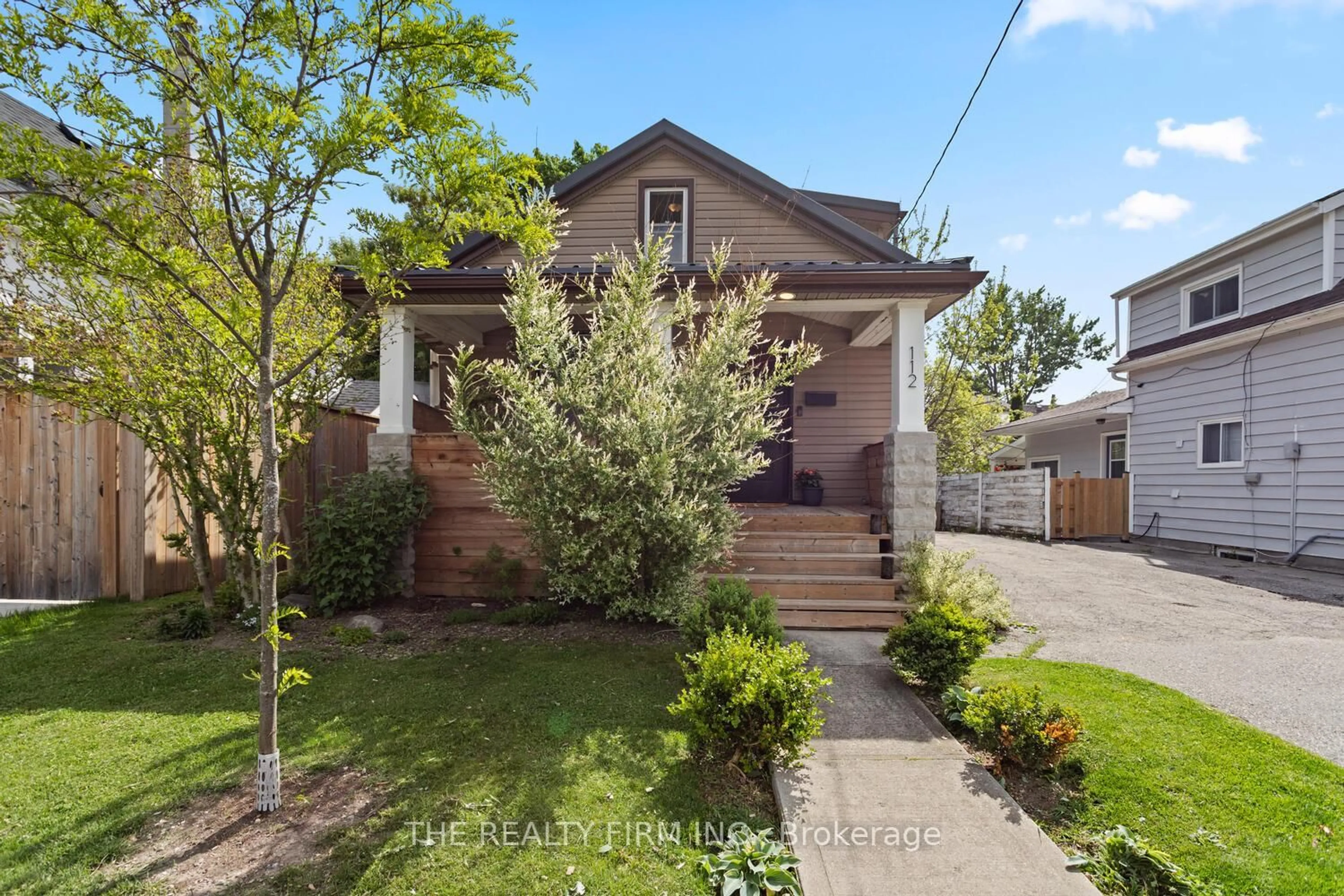 Unknown for 112 Edward St, London South Ontario N6C 3H7