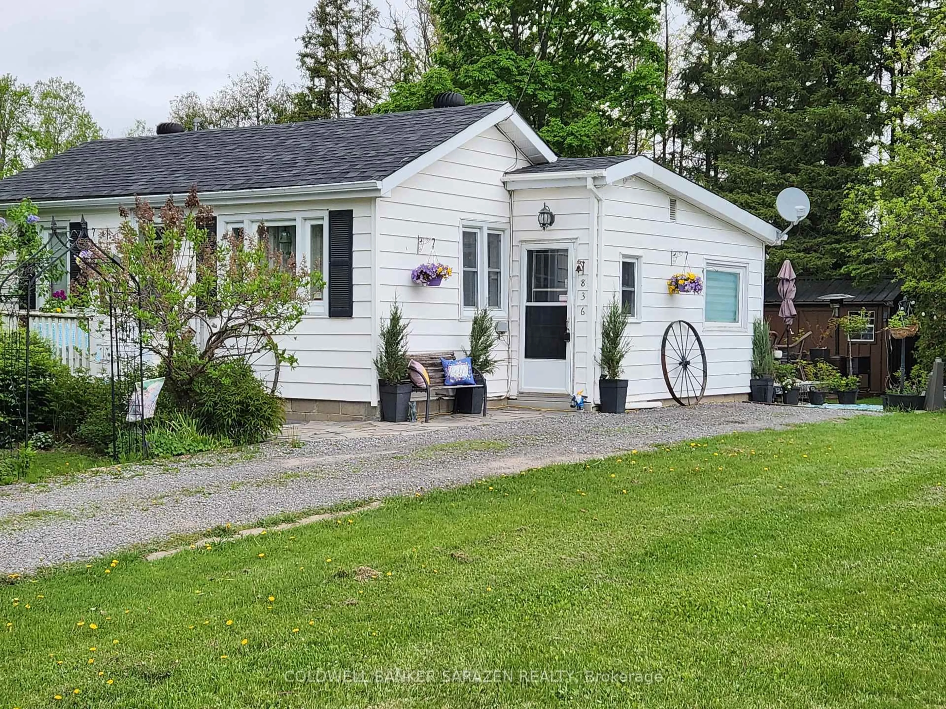 Shed for 836 Munro Dr, Arnprior Ontario K7S 3G8