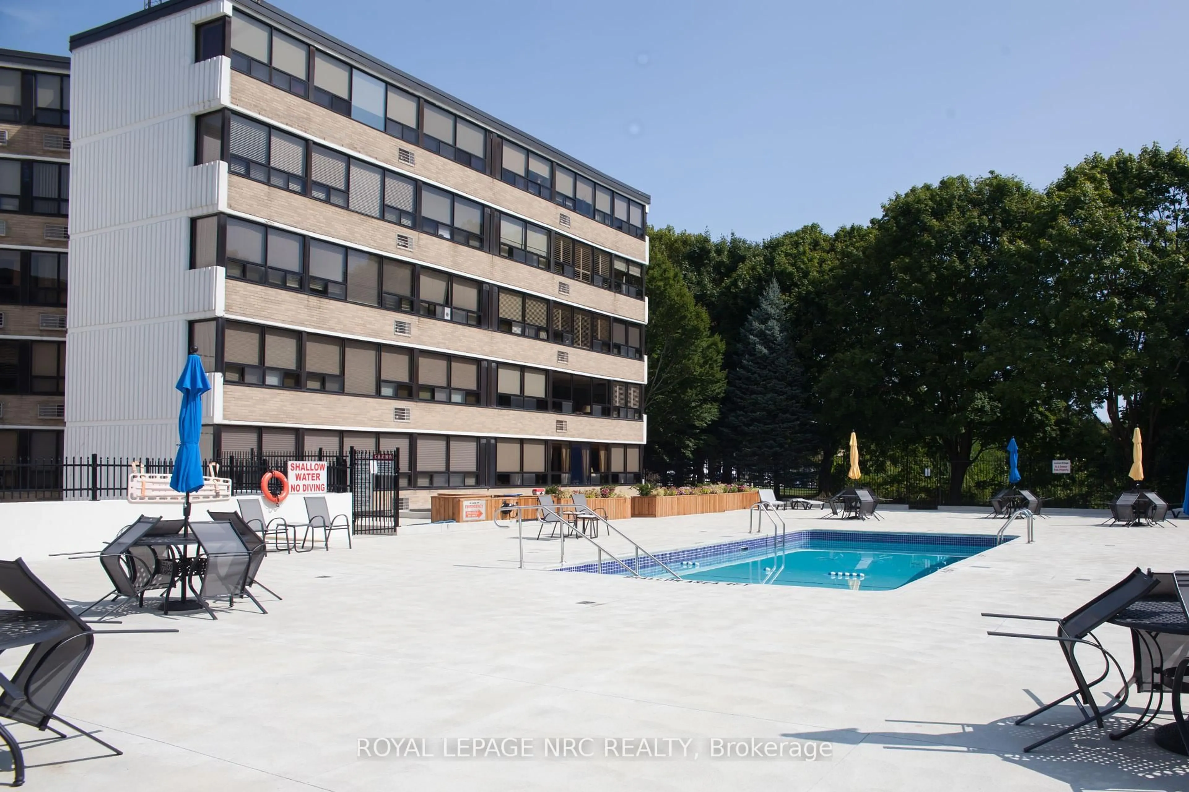 Pool for 190 highway 20 west Highway, Pelham Ontario L0S 1E6
