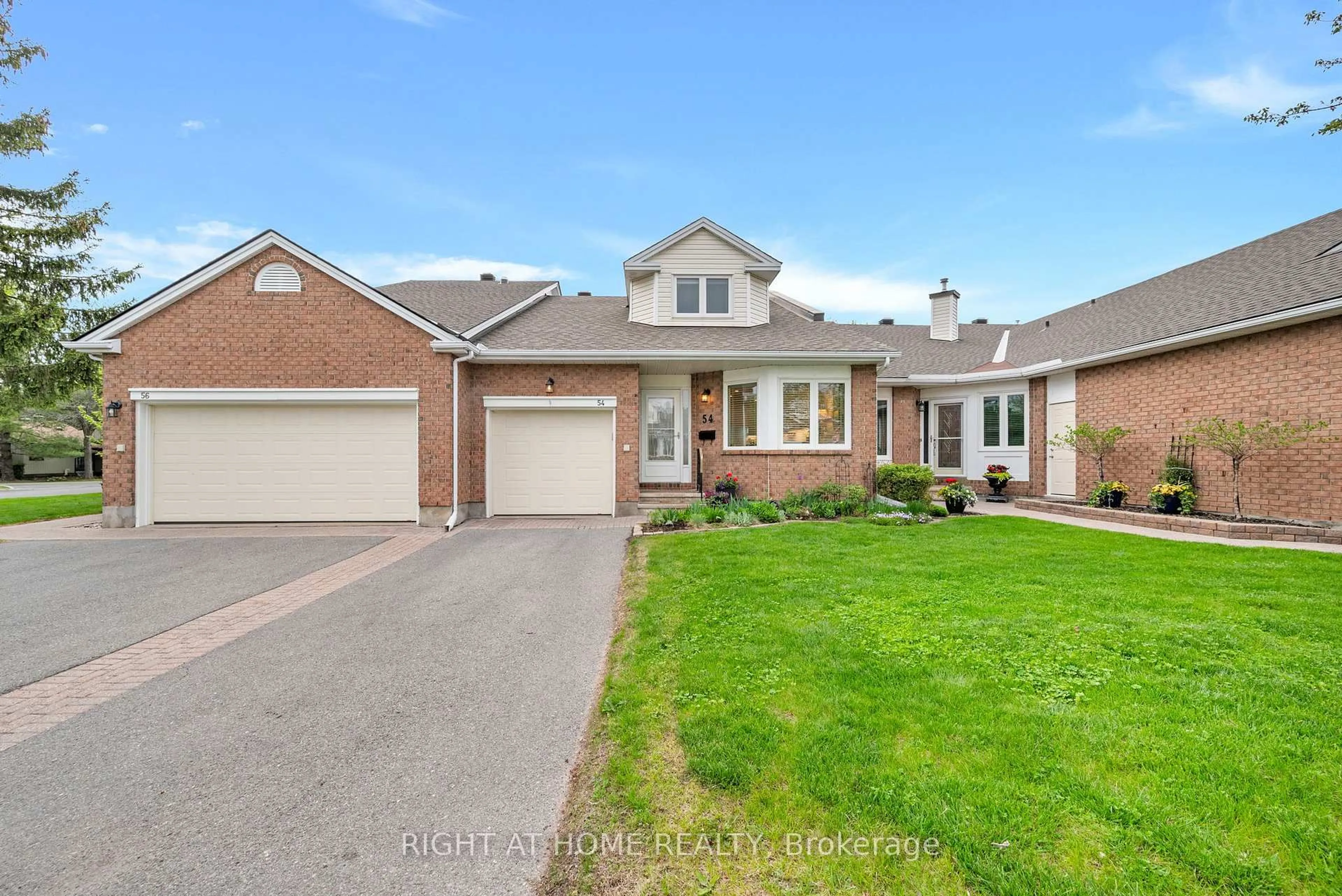 Home with brick exterior material, street for 54 Innesbrook Crt, Ottawa Ontario K2S 1C7