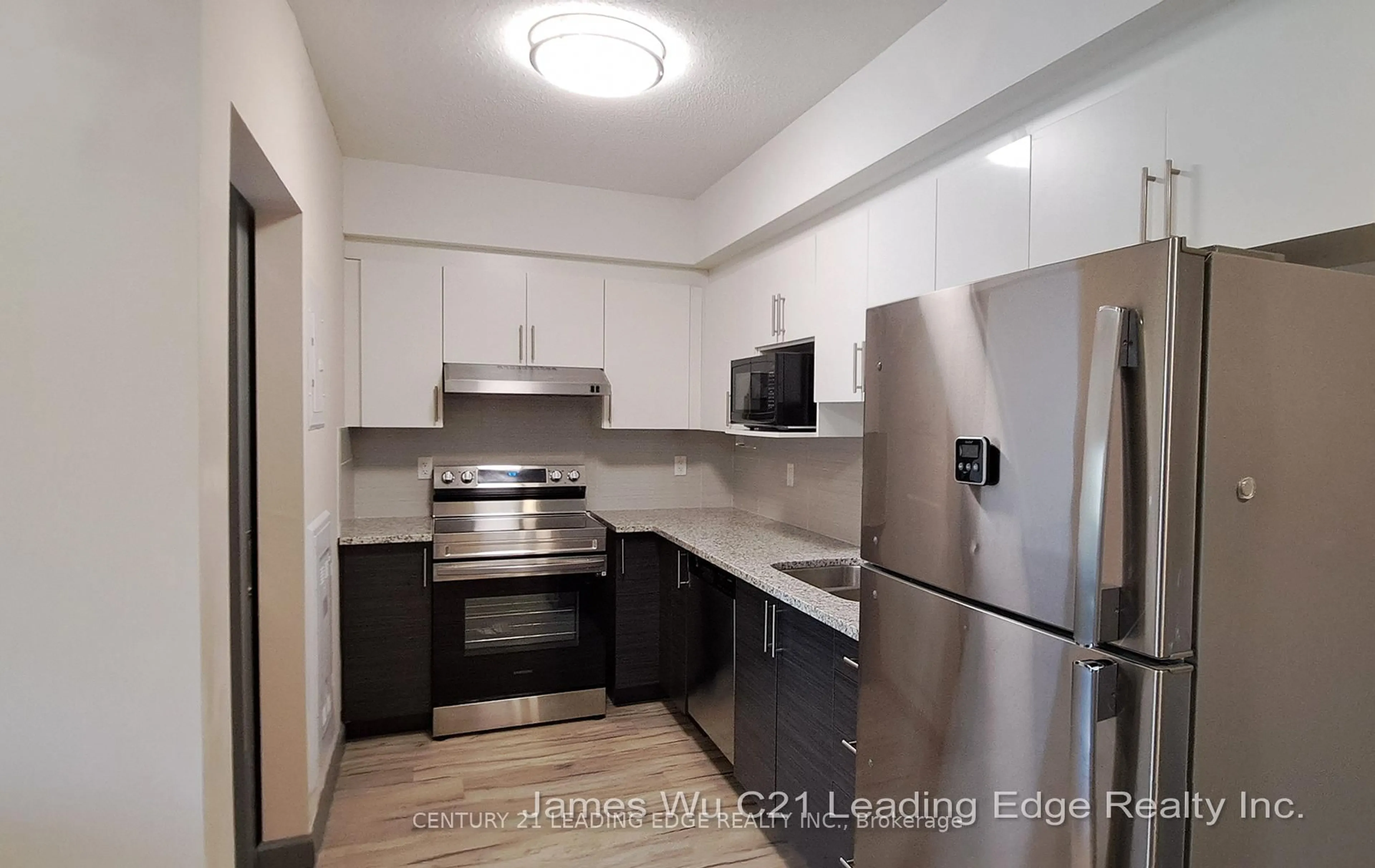 Standard kitchen, unknown for 258 A SUNVIEW St #138, Waterloo Ontario N2L 0H6