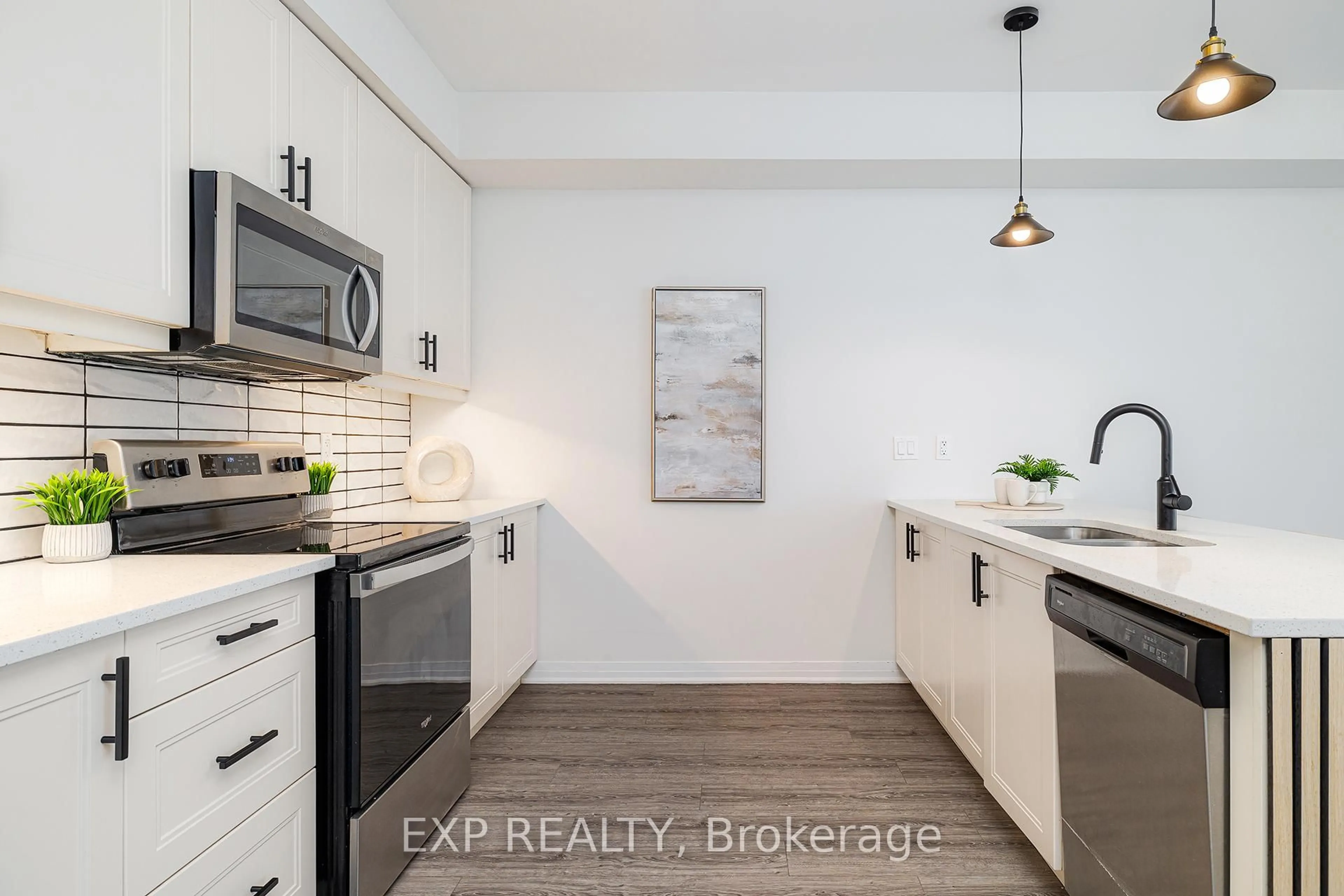 Open concept kitchen, unknown for 51 Sparrow Ave #68, Cambridge Ontario N1T 0E5