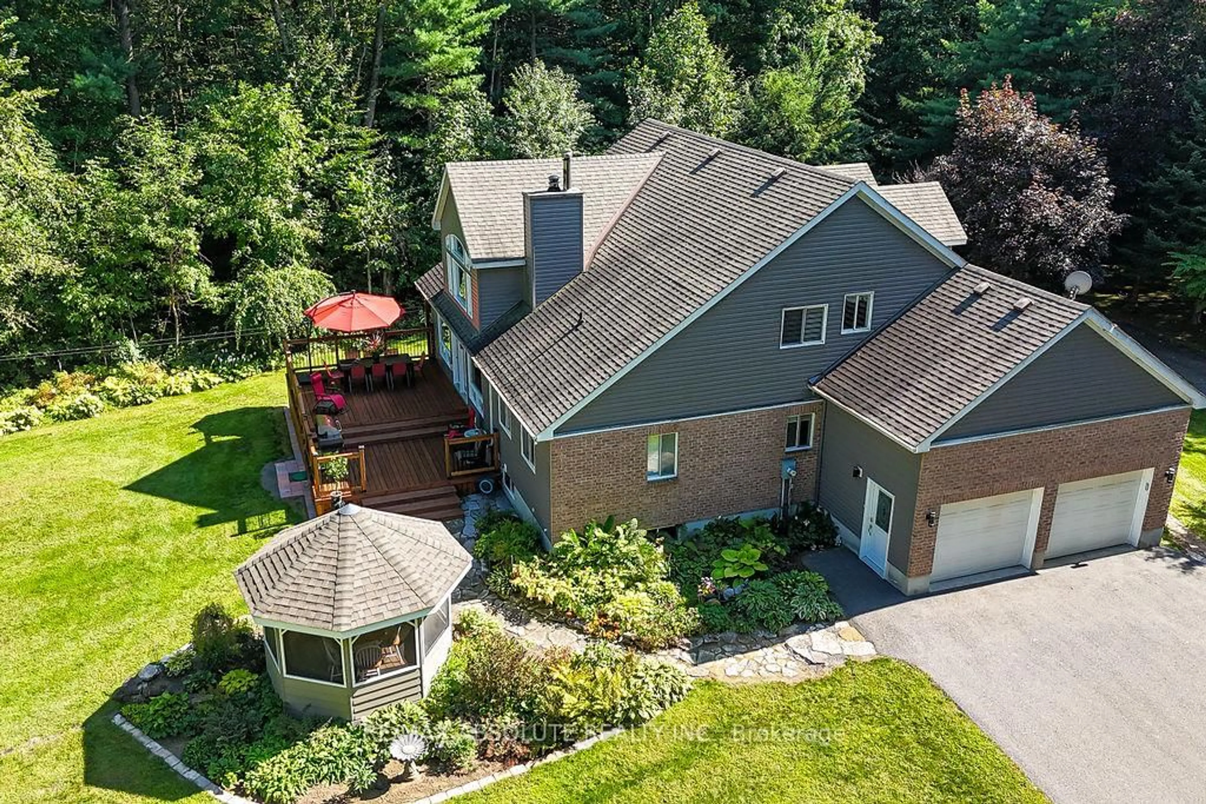 A pic from outside/outdoor area/front of a property/back of a property/a pic from drone, mountain view for 685 BOUNDARY Rd, North Dundas Ontario K0G 1J0