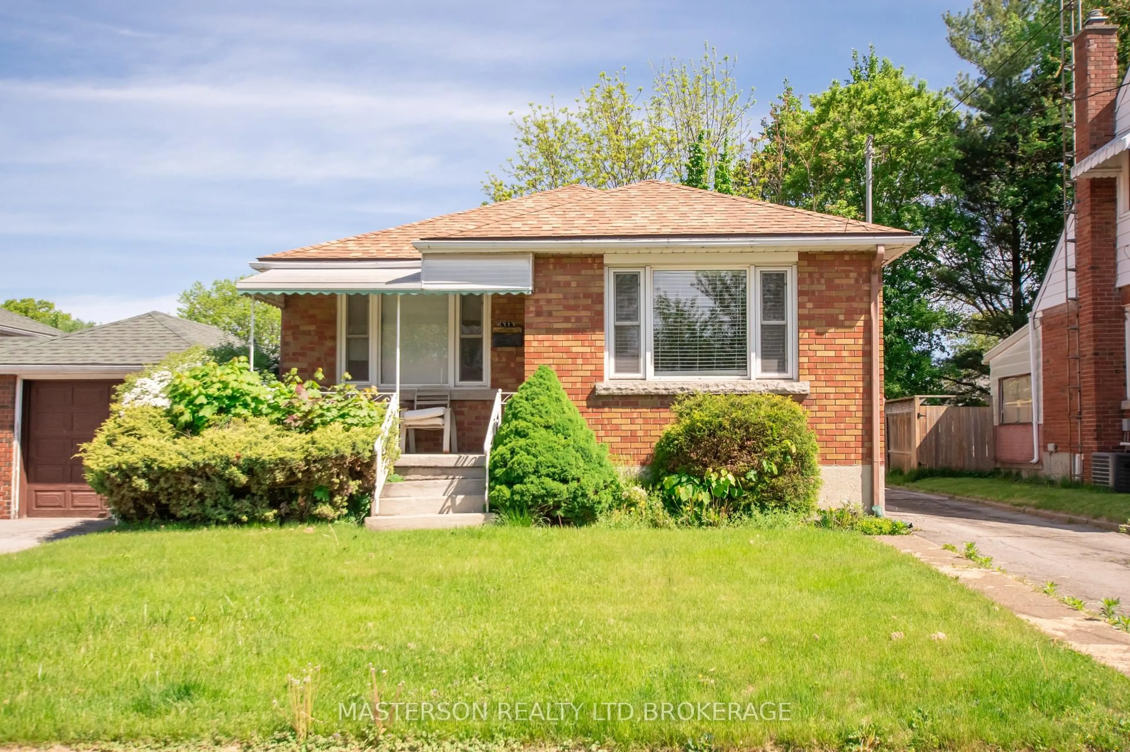Home with brick exterior material, street for 6313 Corwin Cres, Niagara Falls Ontario L2G 2L9