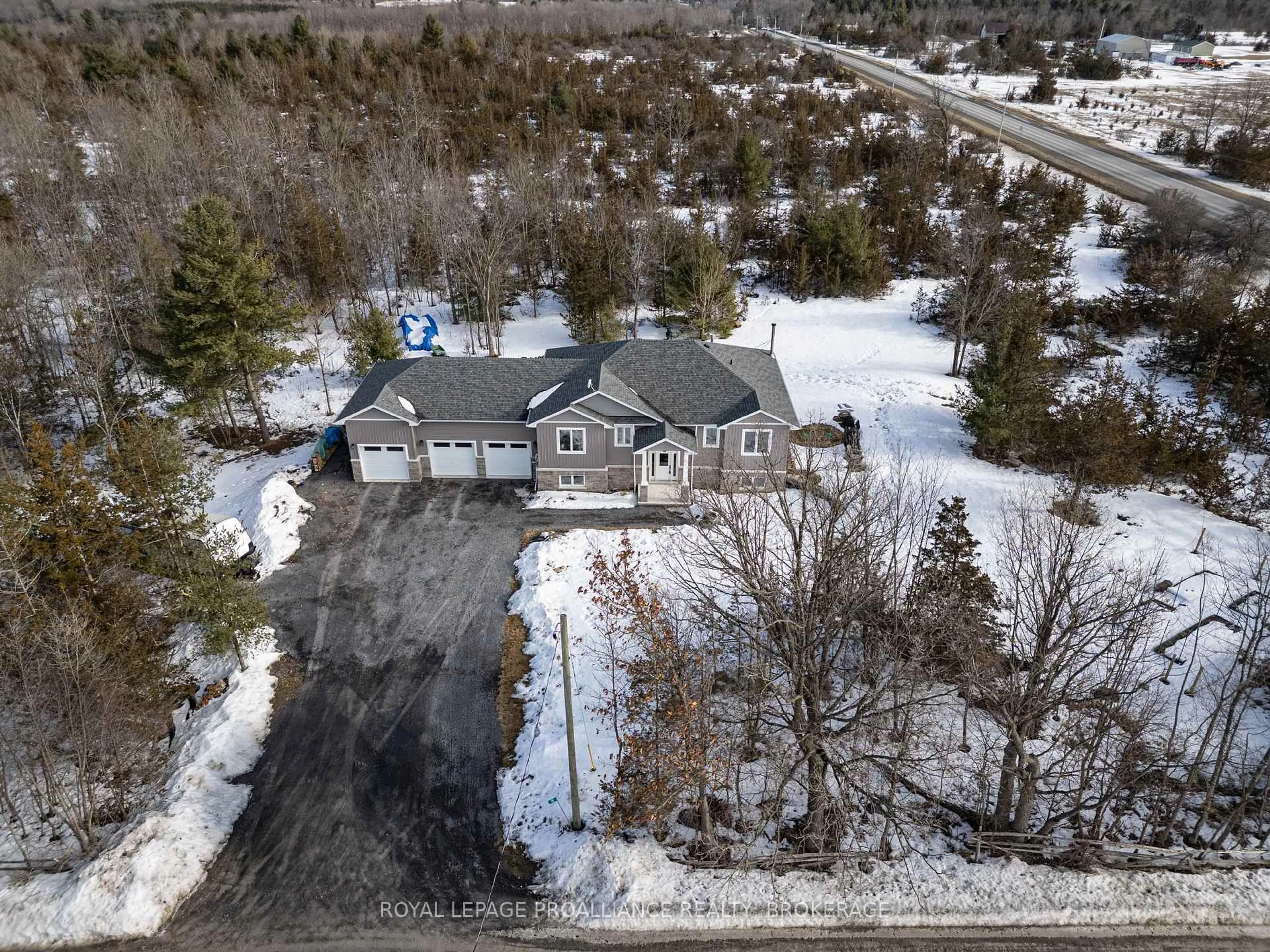 A pic from outside/outdoor area/front of a property/back of a property/a pic from drone, street for 12 Petworth Rd, Yarker Ontario K0K 3N0