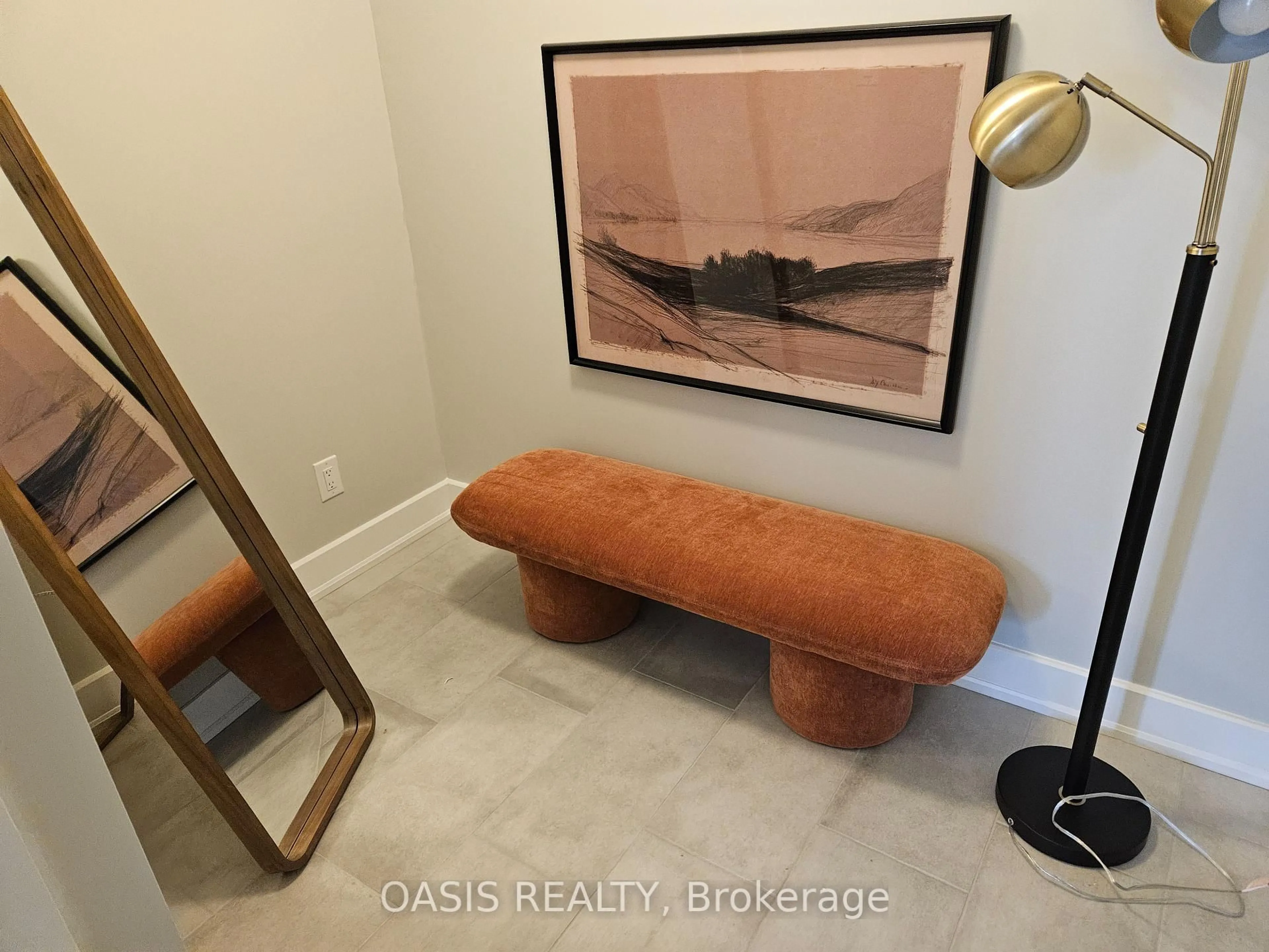 Indoor entryway for 81 Rawah Private, Stittsville Ontario K2S 3E2