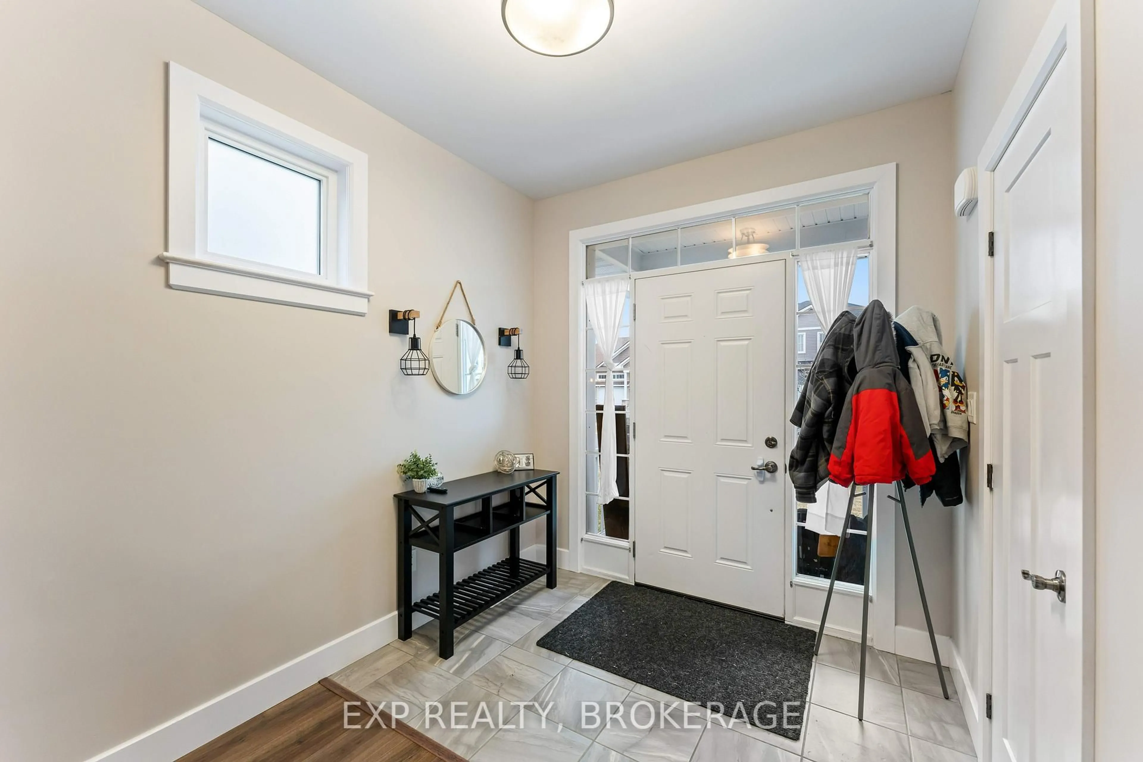 Indoor entryway for 107 Hazlett St, Loyalist Ontario K7N 0C1