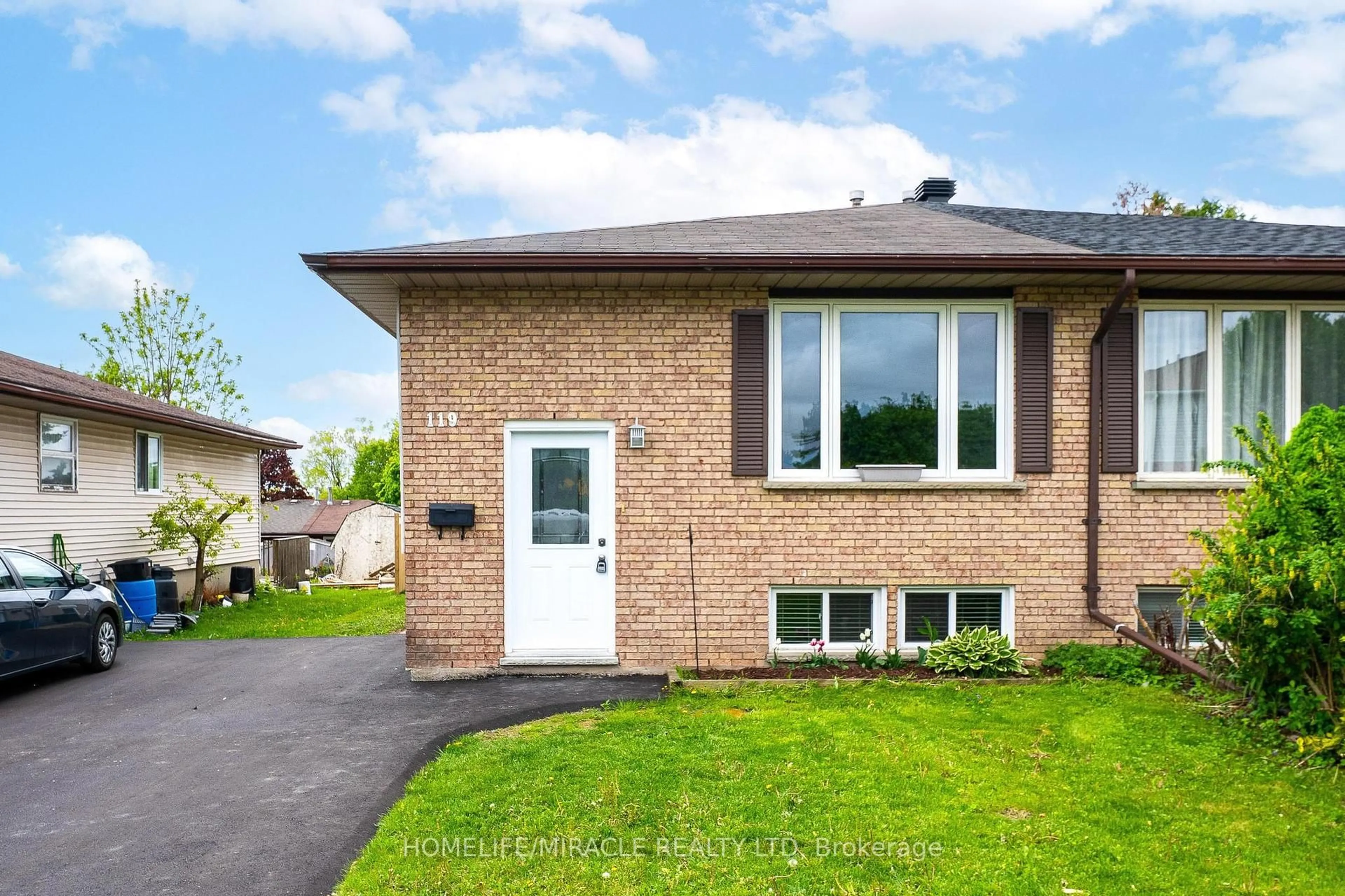 Home with brick exterior material, street for 119 Nickolas Cres, Cambridge Ontario N3C 3L7