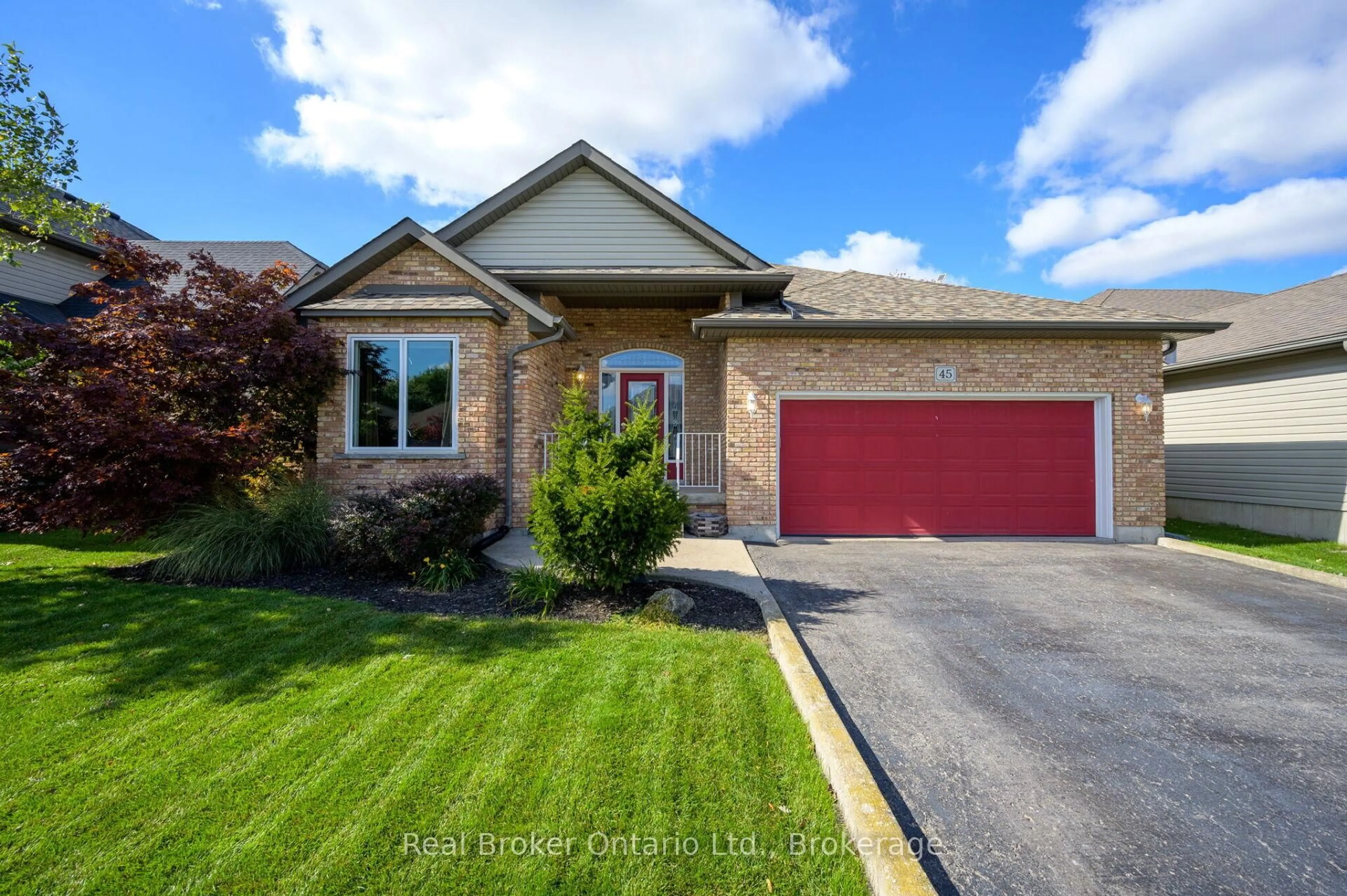 Home with brick exterior material, street for 45 Las Rd, West Lincoln Ontario L0R 2A0