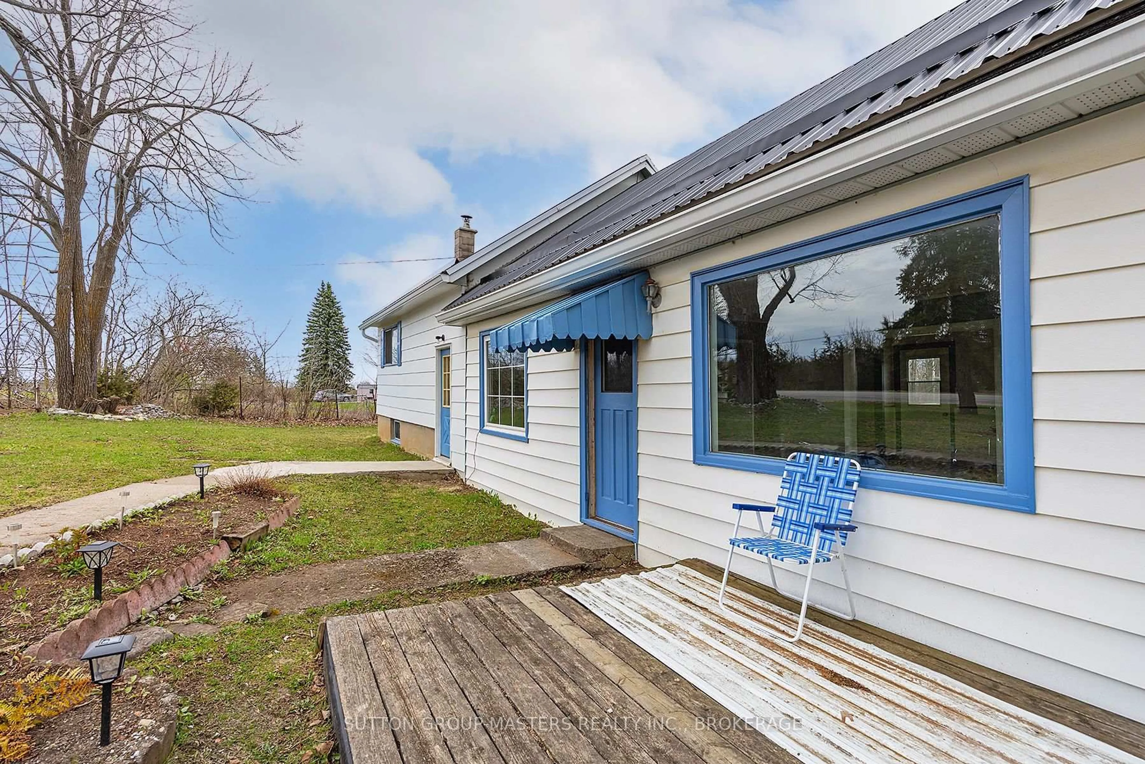 Patio, unknown for 3408 Battersea Rd, Inverary Ontario K0H 1X0