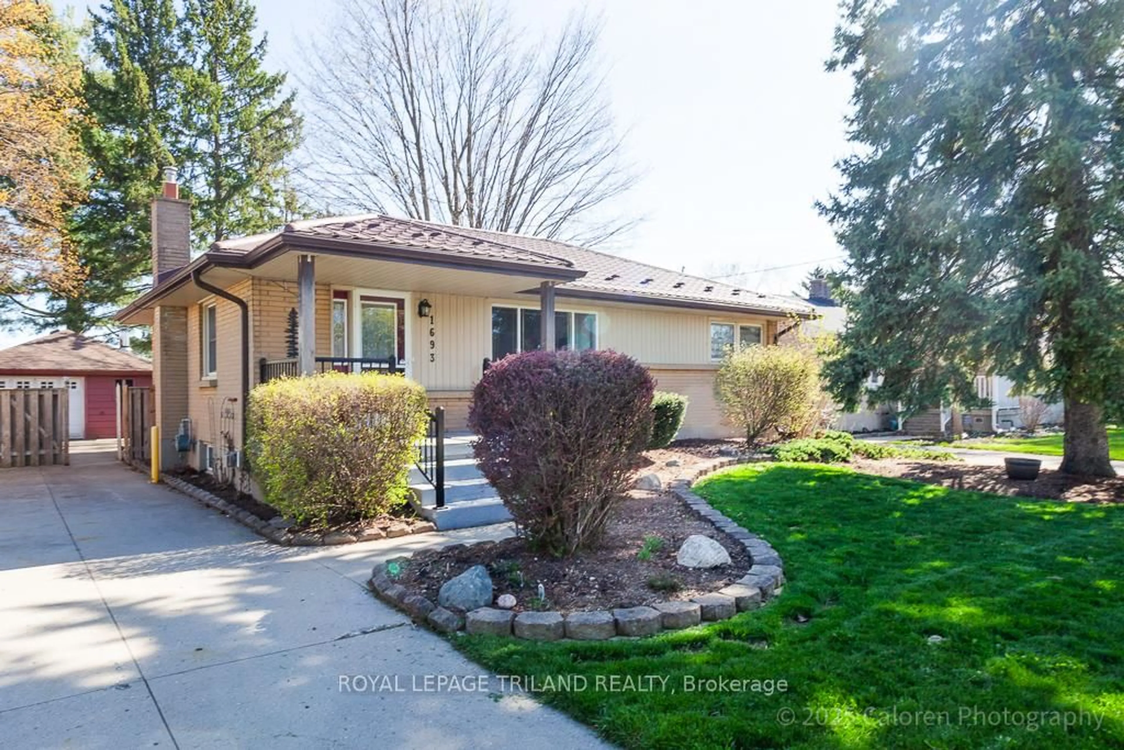 Unknown for 1693 Moffatt Ave, London East Ontario N5W 2A2