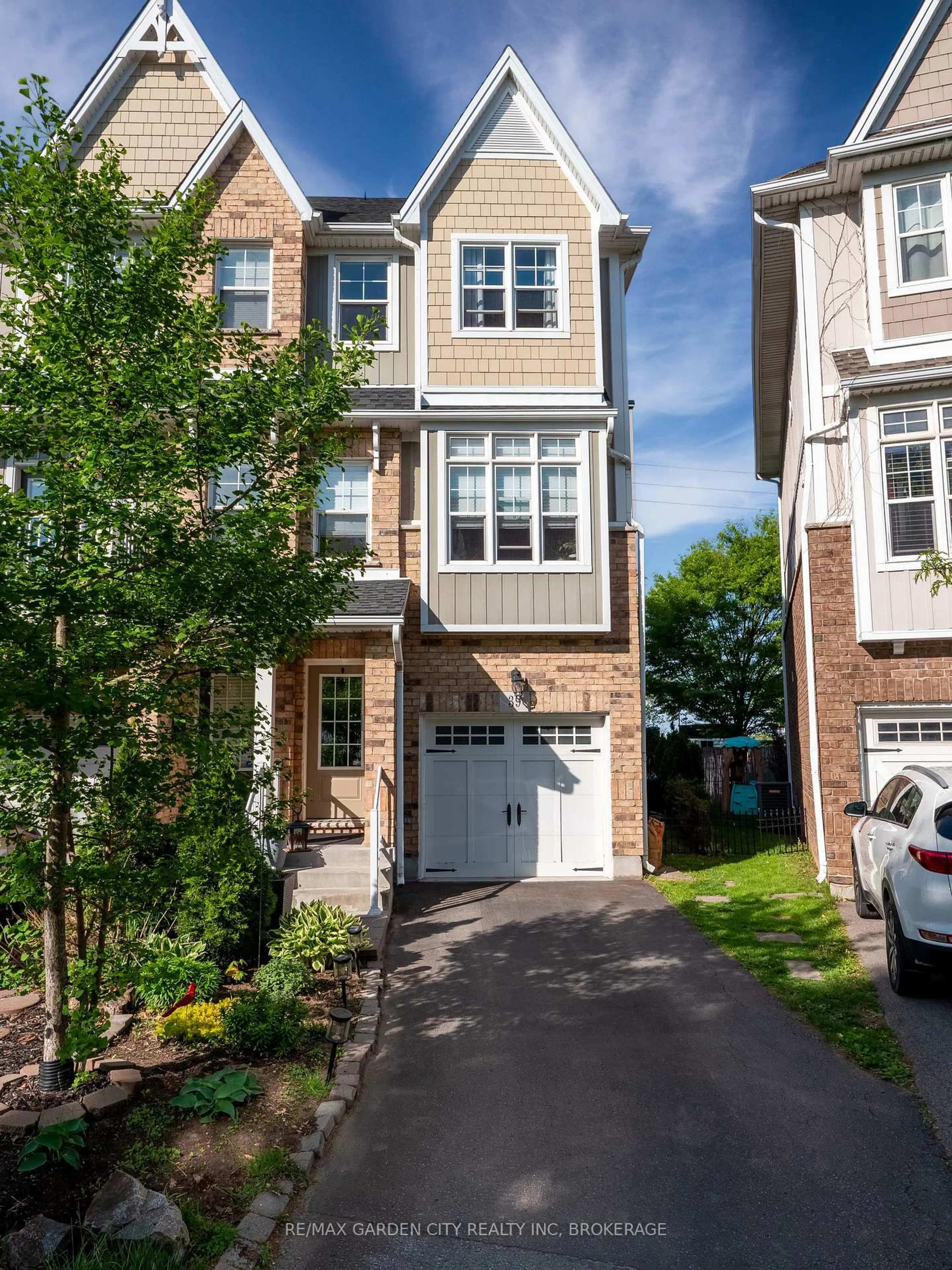 Unknown for 39 Durksen Dr, St. Catharines Ontario L2R 0A7