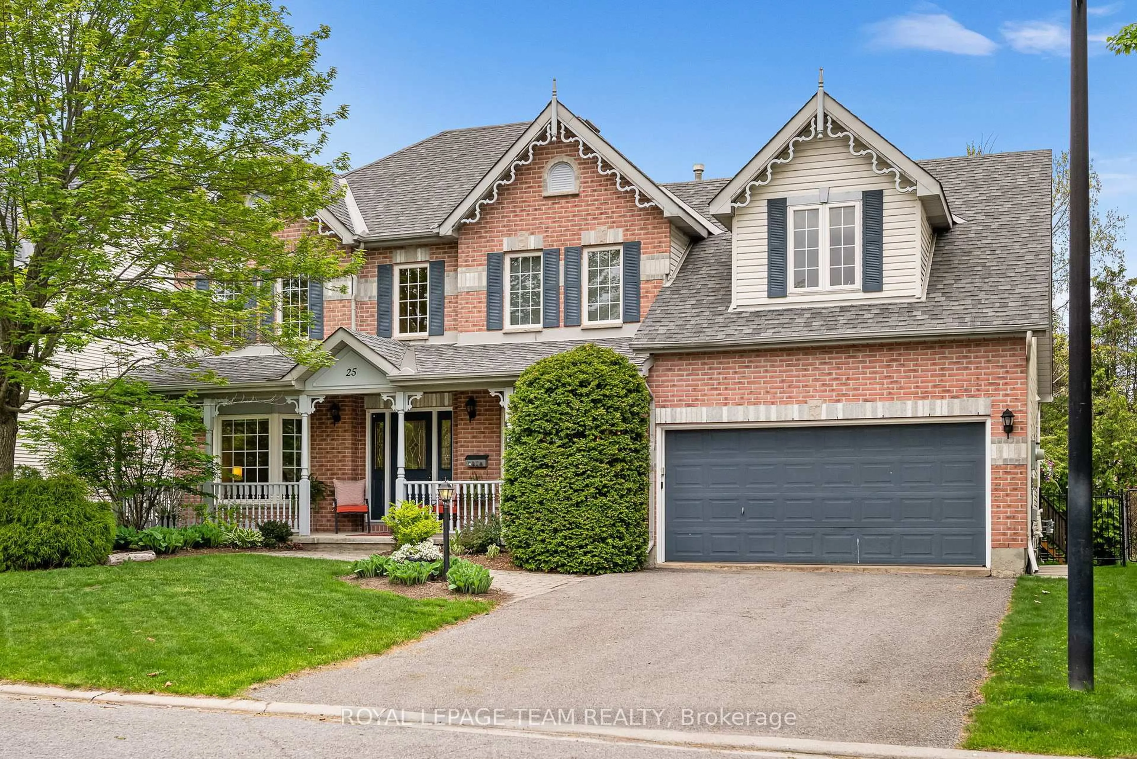 Home with brick exterior material, street for 25 Crantham Cres, Ottawa Ontario K2S 1R2