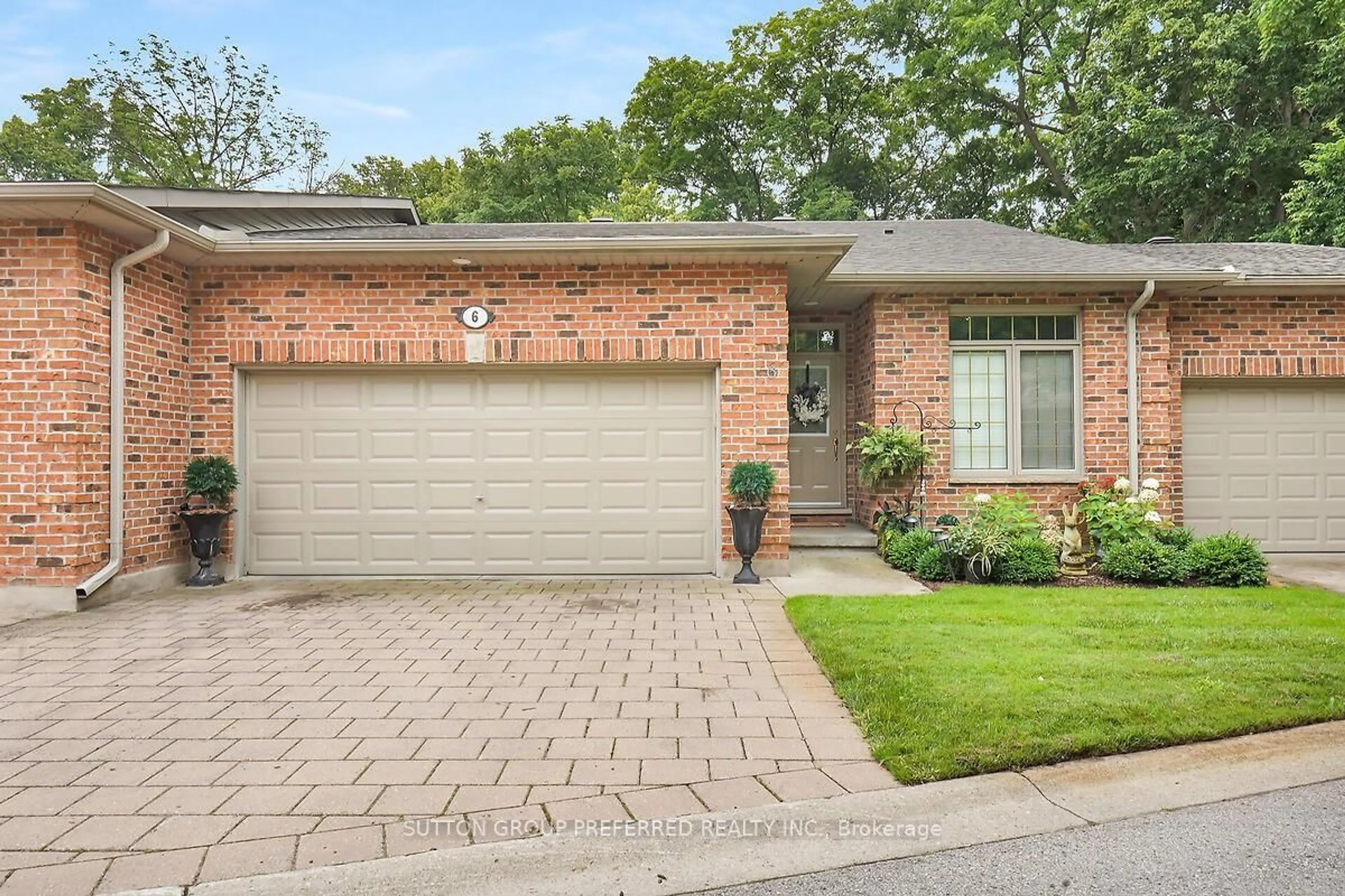 Home with brick exterior material, street for 398 Old Riverside Dr #6, London North Ontario N6H 4T3