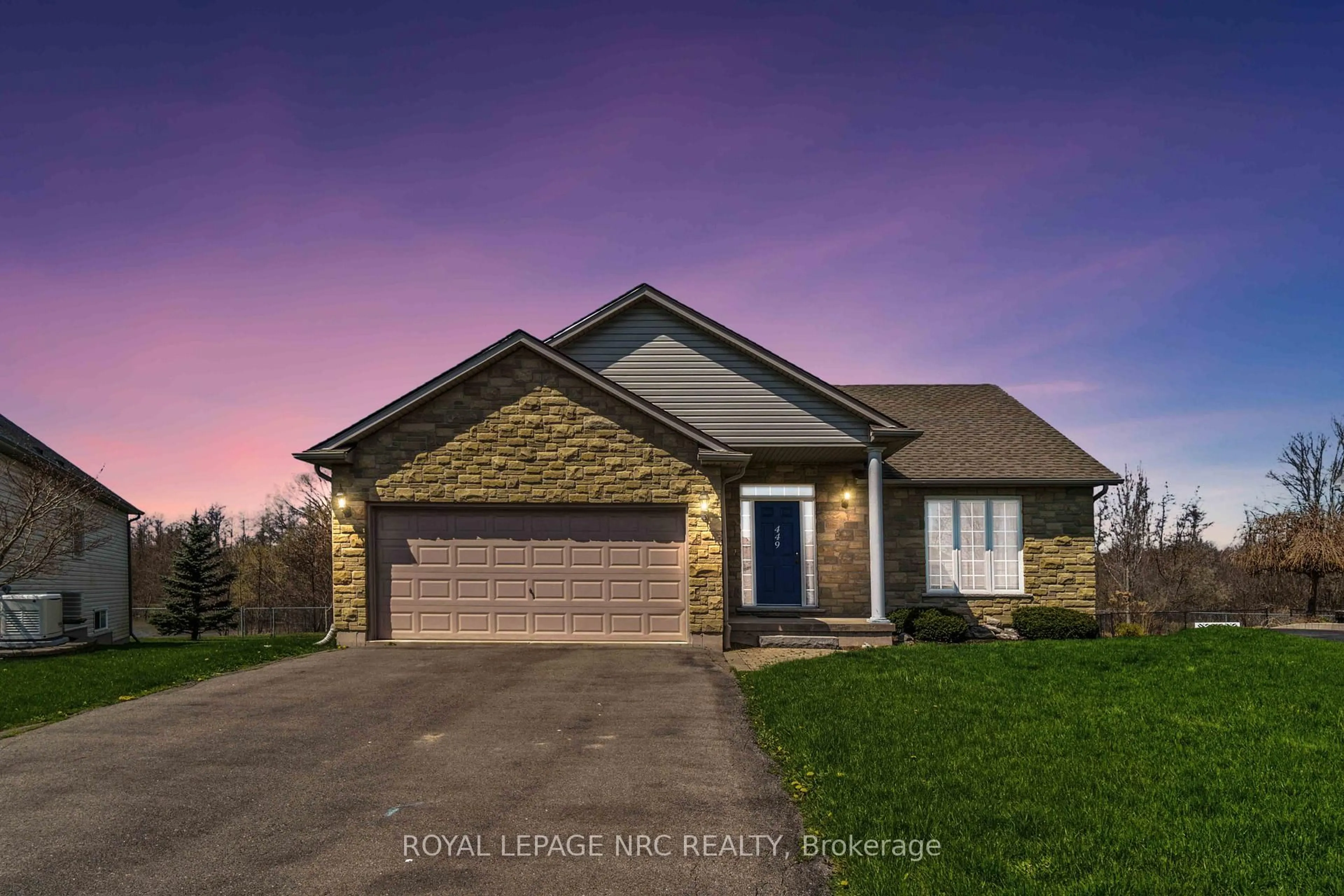 Home with brick exterior material, street for 449 Barrington Crt, Fort Erie Ontario L0S 1N0