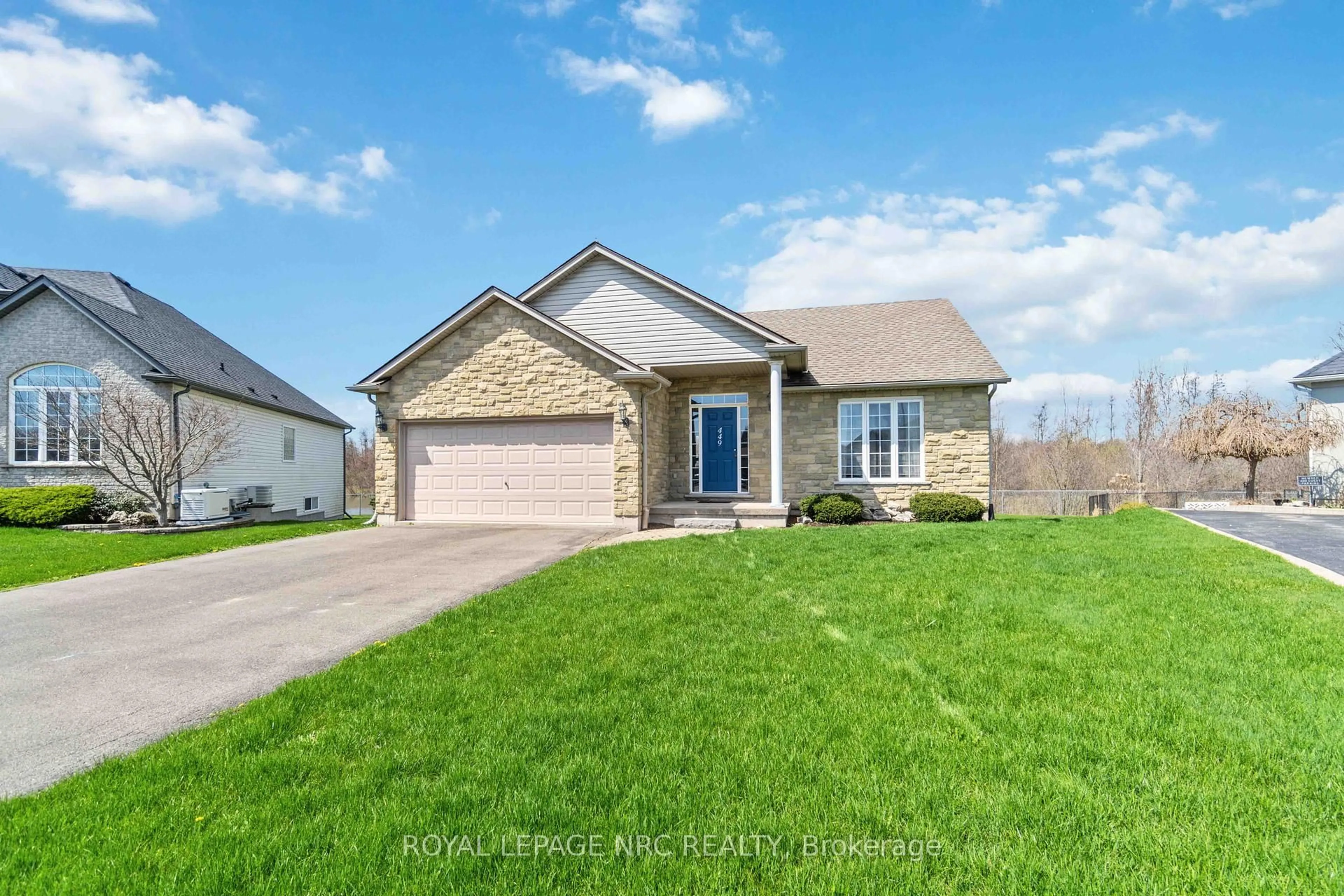 Home with brick exterior material, street for 449 Barrington Crt, Fort Erie Ontario L0S 1N0