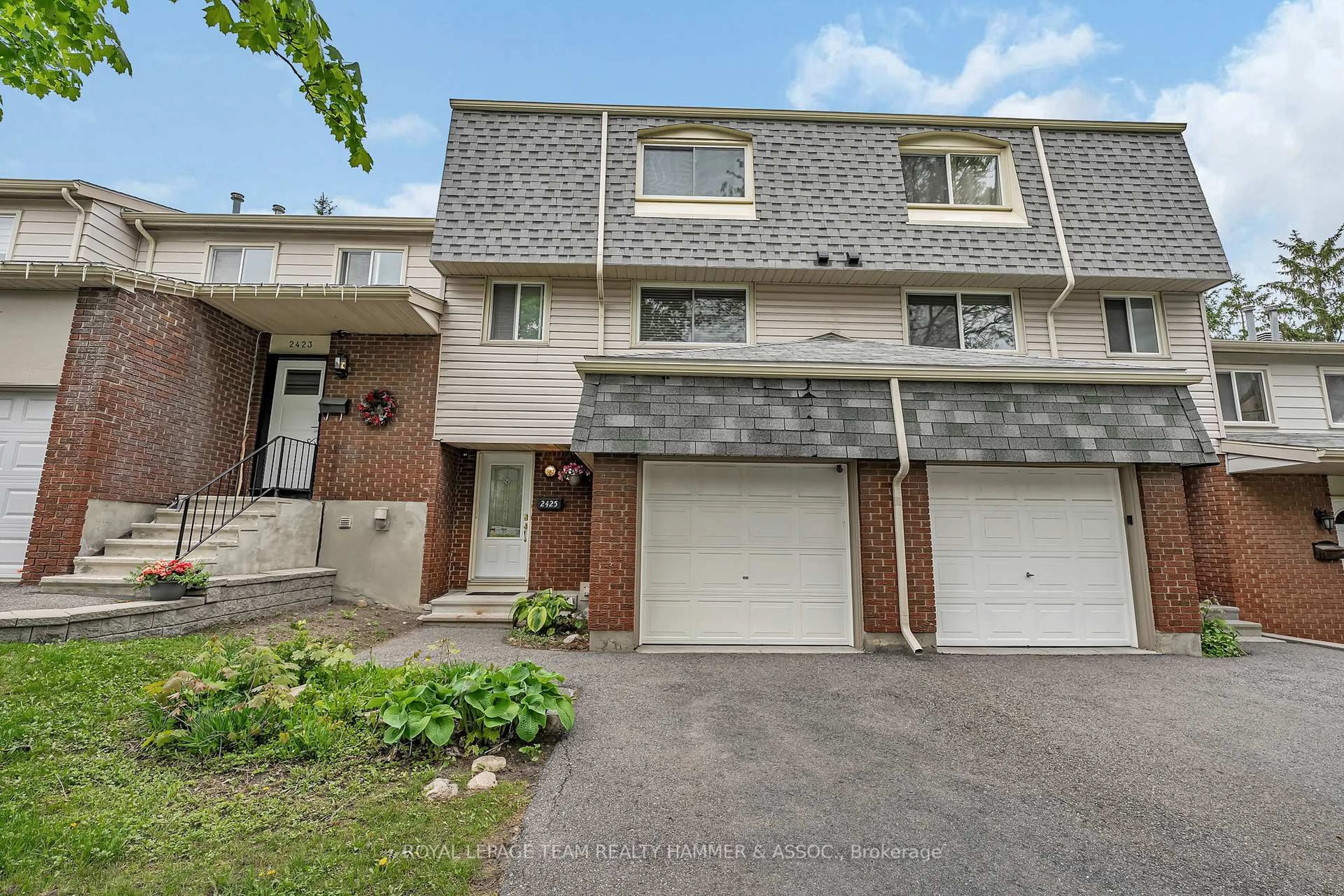 Unknown for 2425 Southvale Cres #65, Ottawa Ontario K1B 4T8
