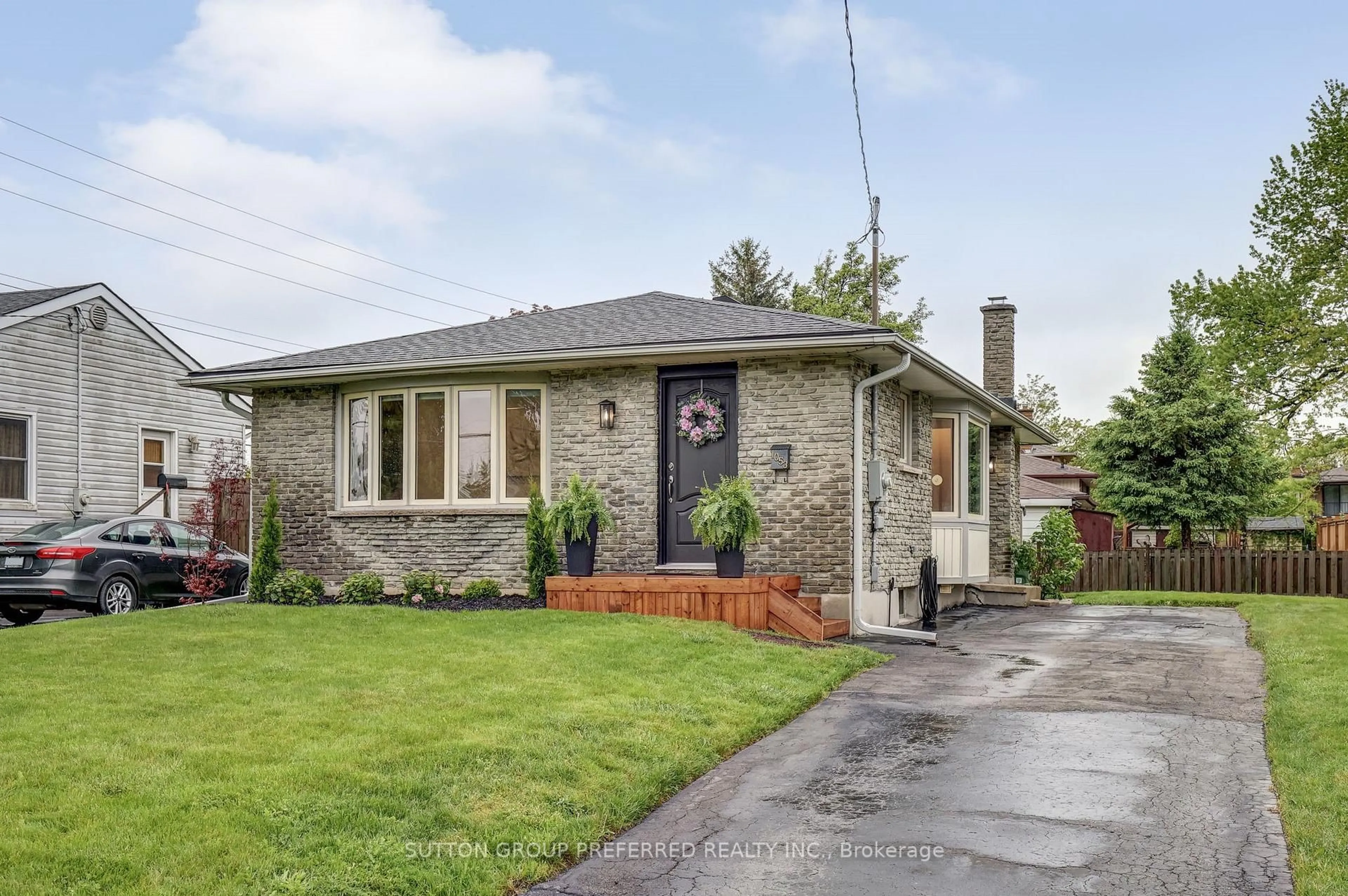 Home with brick exterior material, street for 1053 Willow Dr, London South Ontario N6E 1P4