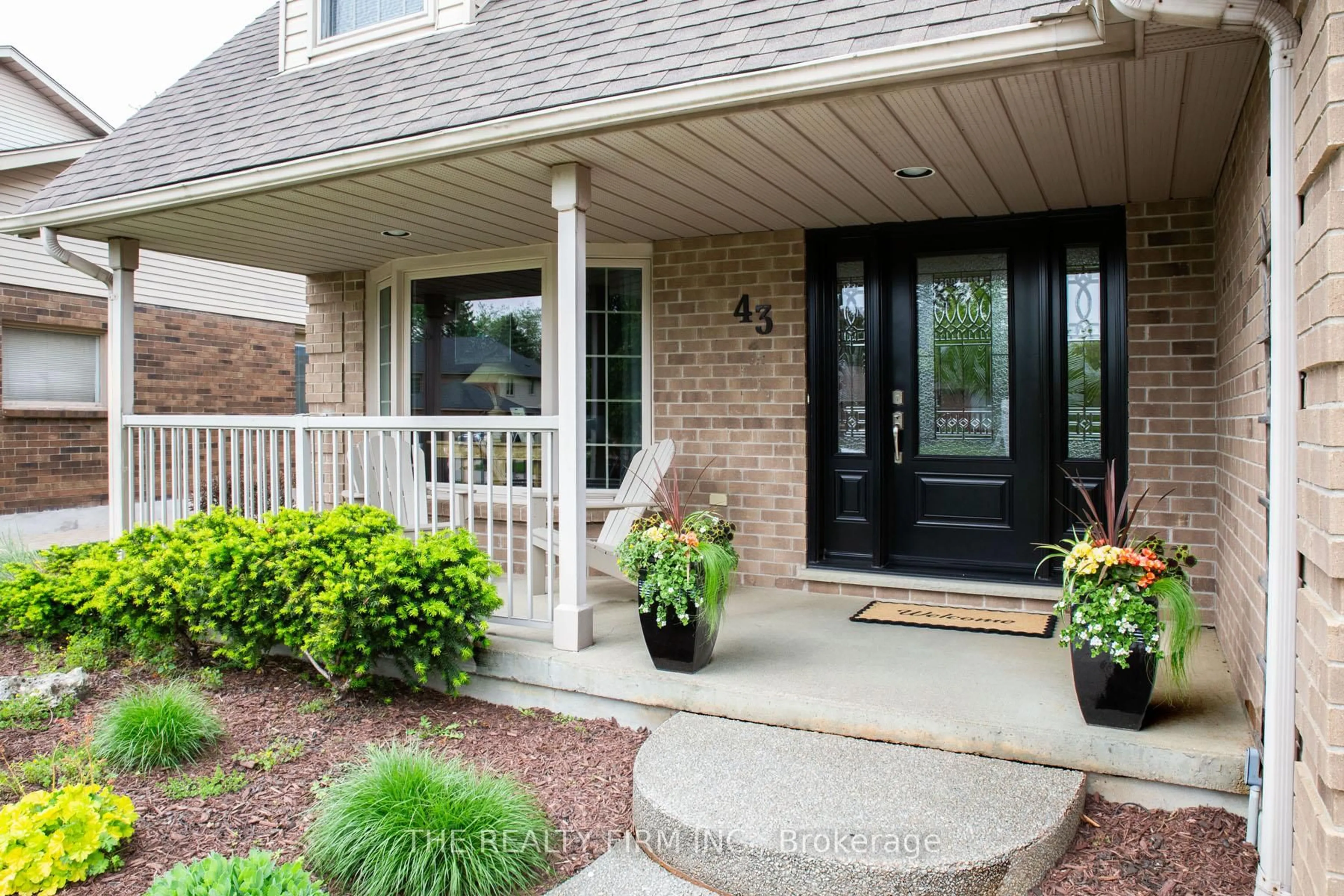 Home with brick exterior material, street for 43 September Cres, London South Ontario N6K 4E3