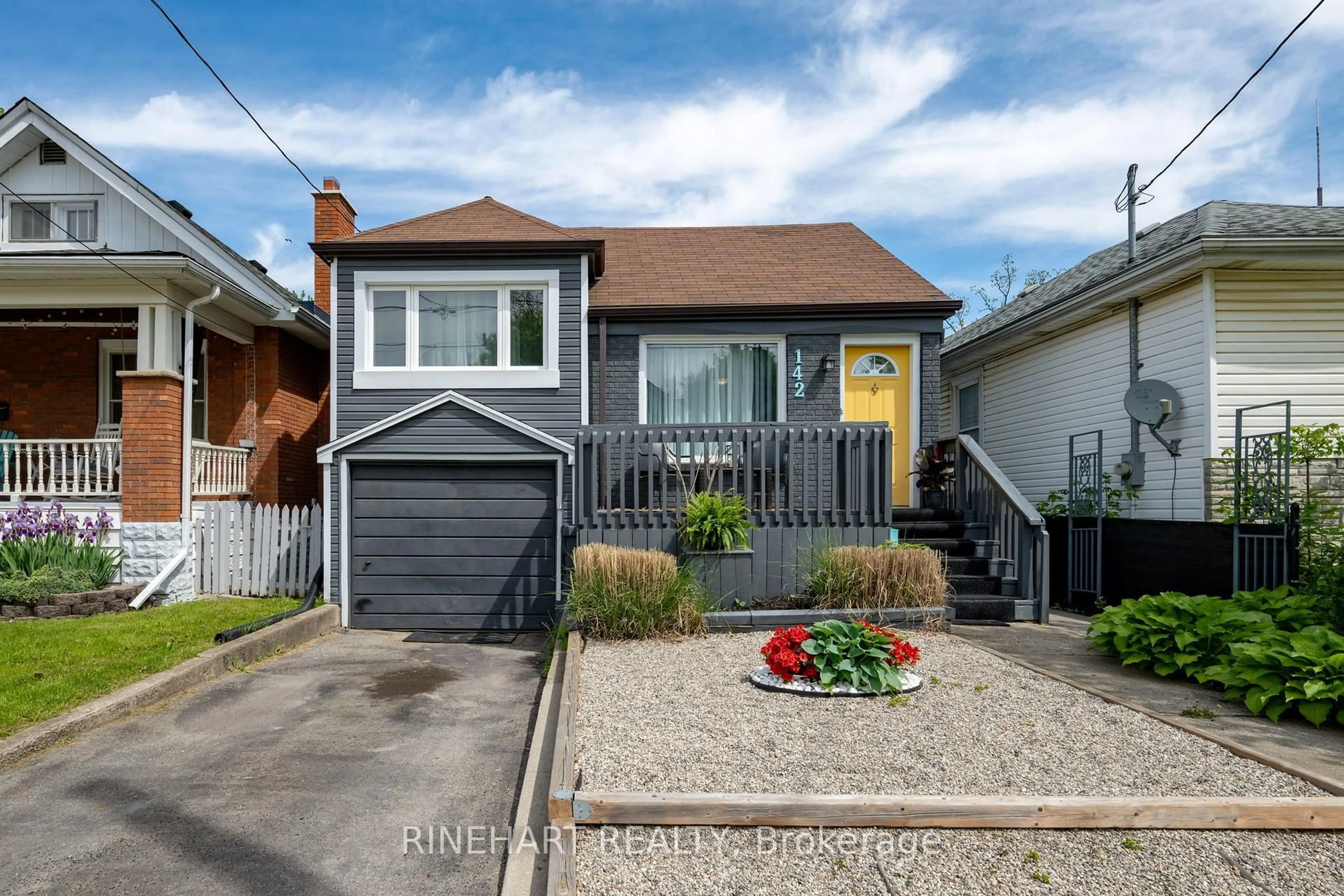 Home with vinyl exterior material, street for 142 Emery St, London South Ontario N6C 2E1