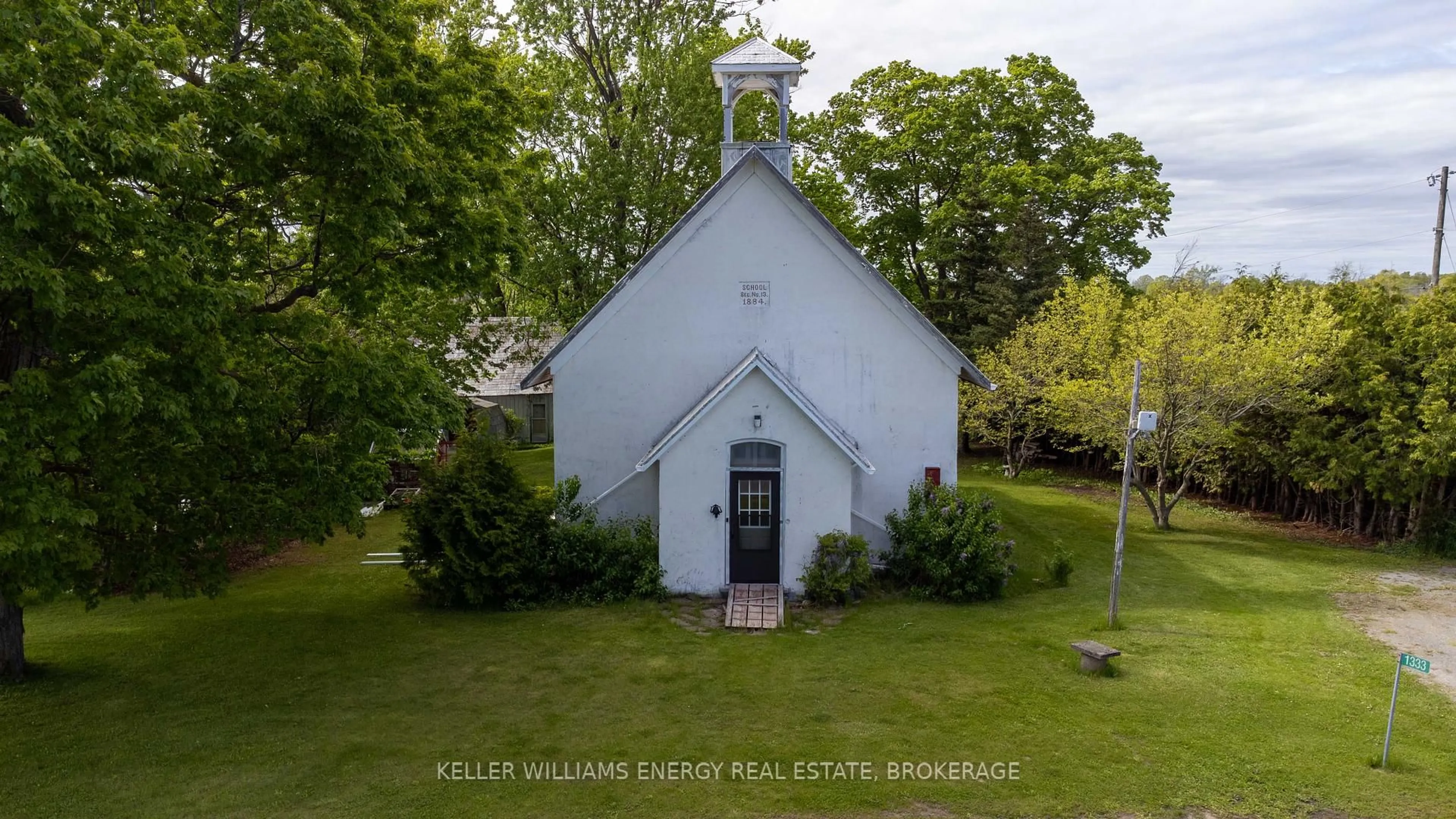 A pic from outside/outdoor area/front of a property/back of a property/a pic from drone, building for 1333 Fish Lake Rd, Prince Edward County Ontario K0K 1W0