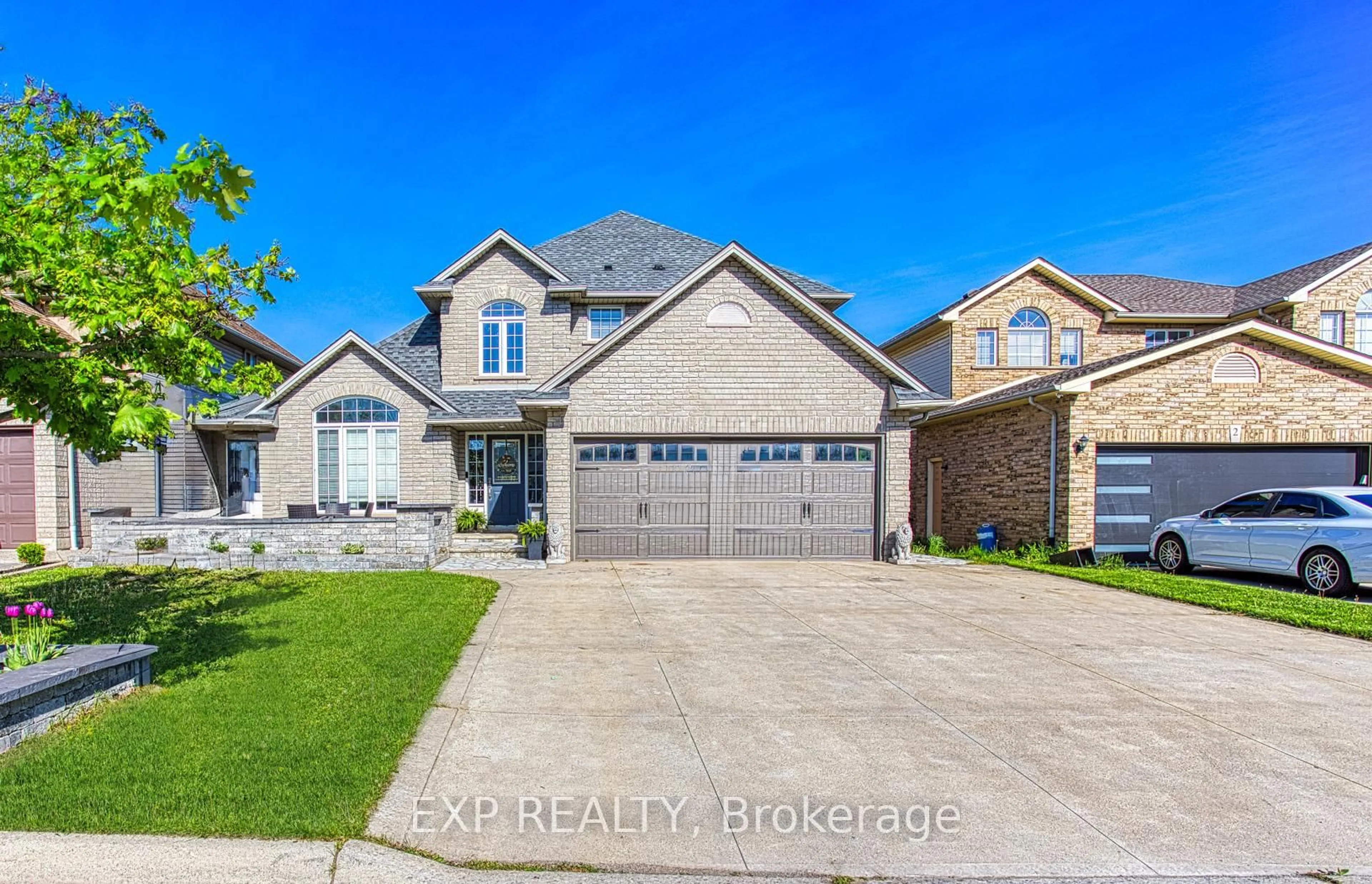 Home with brick exterior material, street for 4 Tuscani Dr, Hamilton Ontario L8E 5W4