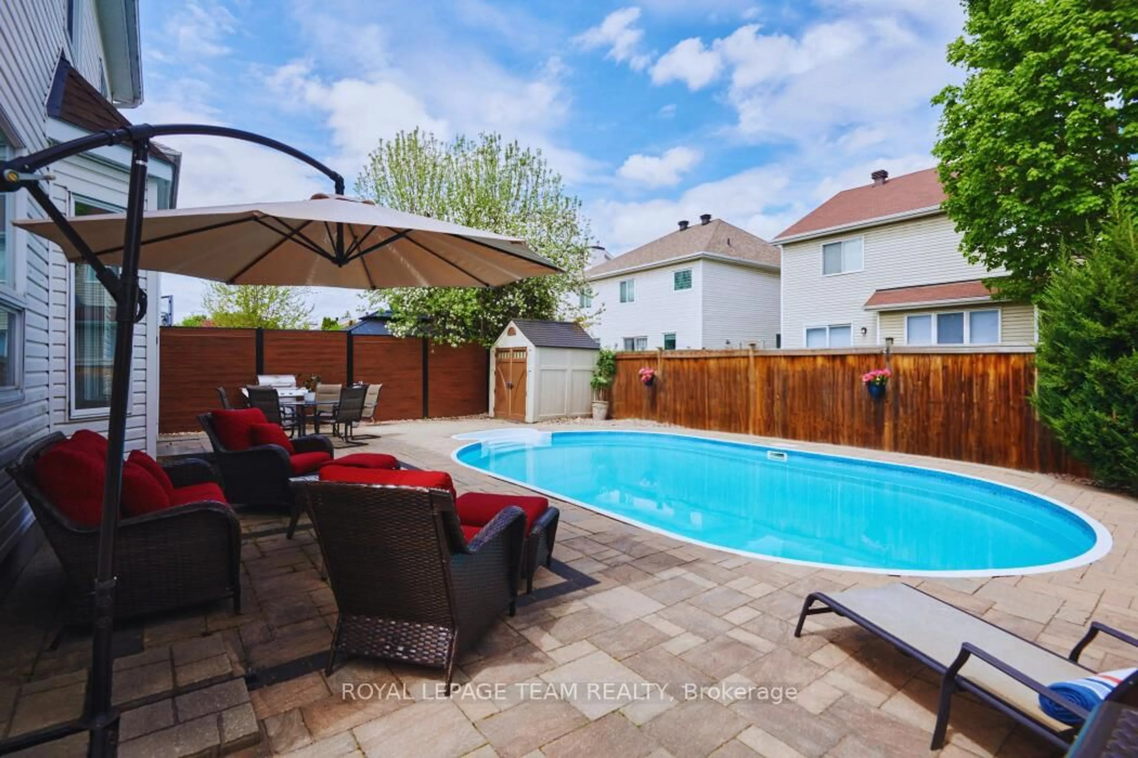 Pool for 21 Mayford Ave, Ottawa Ontario K2G 6A7