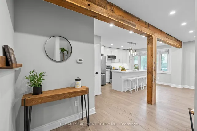 Additional property image - 342 East 15th St