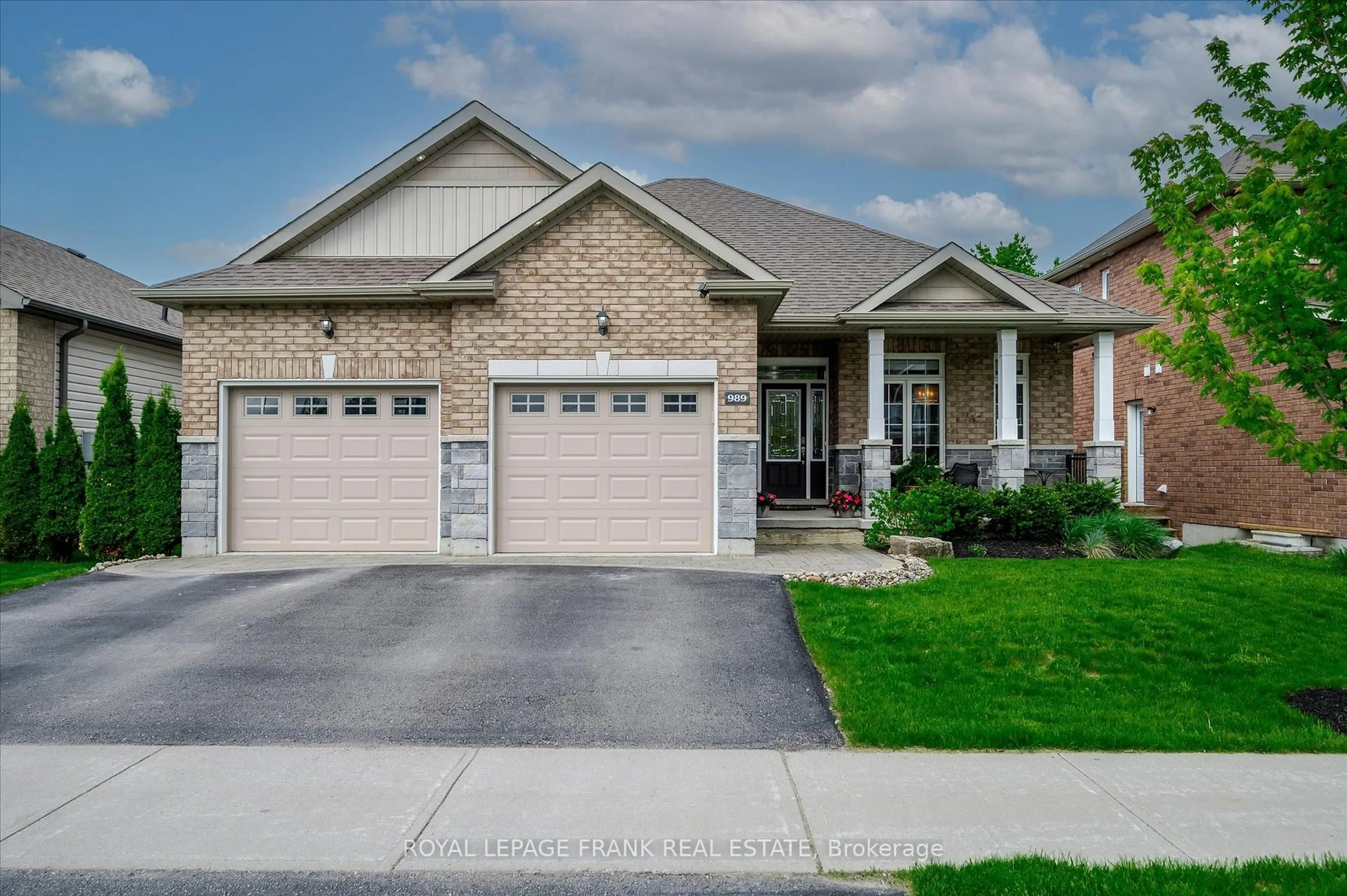 Home with brick exterior material, street for 989 Avery Ave, Peterborough North Ontario K9J 0H1