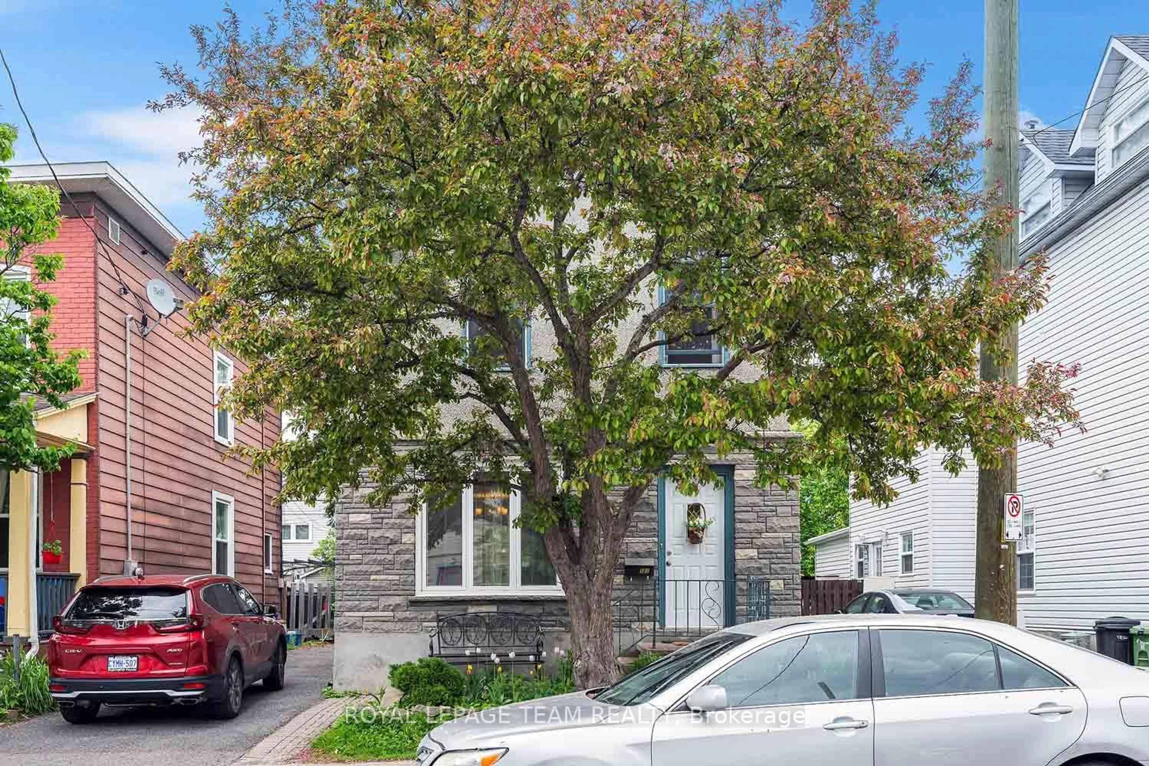 Home with brick exterior material, street for 167 DRUMMOND St, Ottawa Ontario K1S 1K3