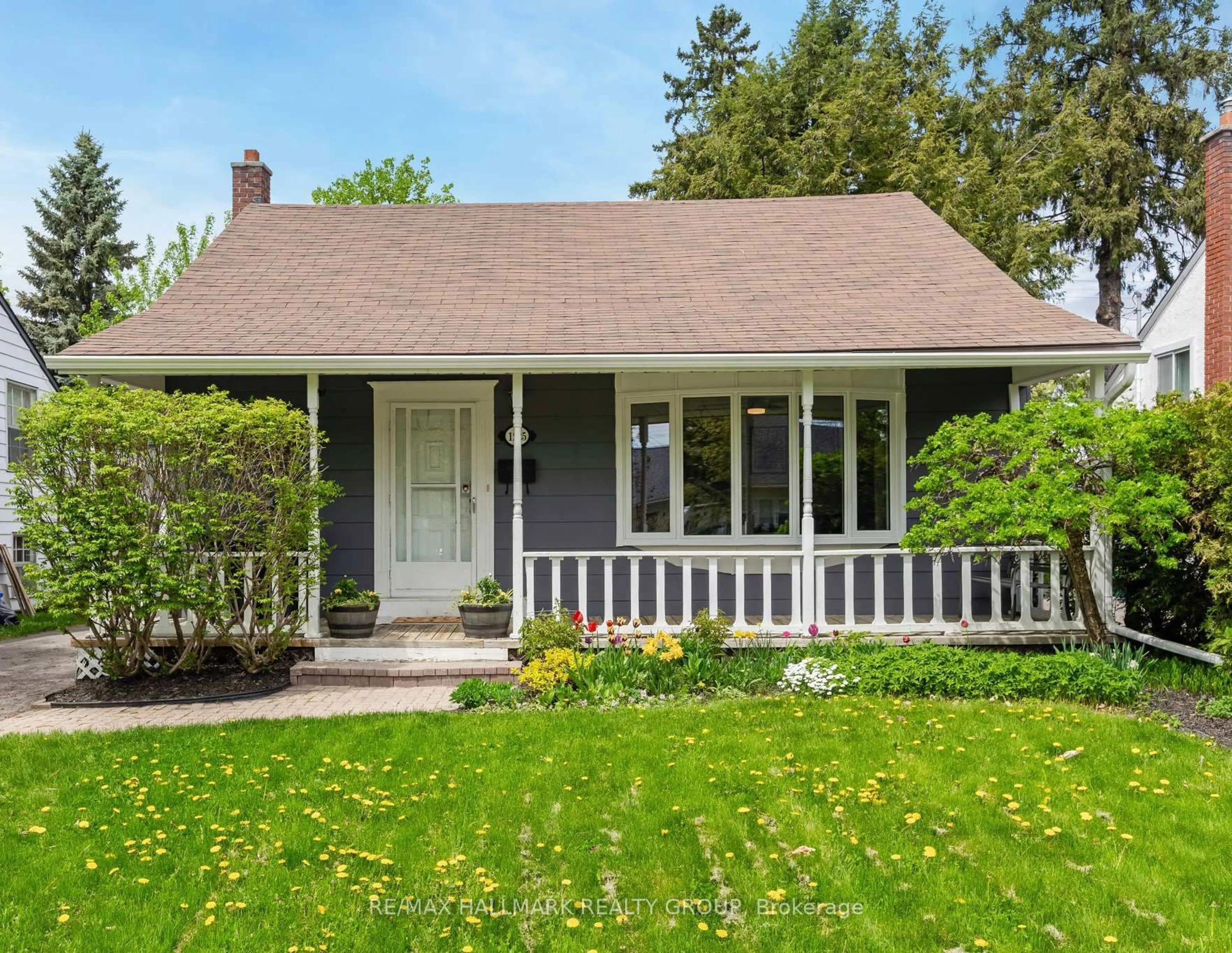 Home with vinyl exterior material, street for 1225 Foxbar Ave, Ottawa Ontario K1V 6V4