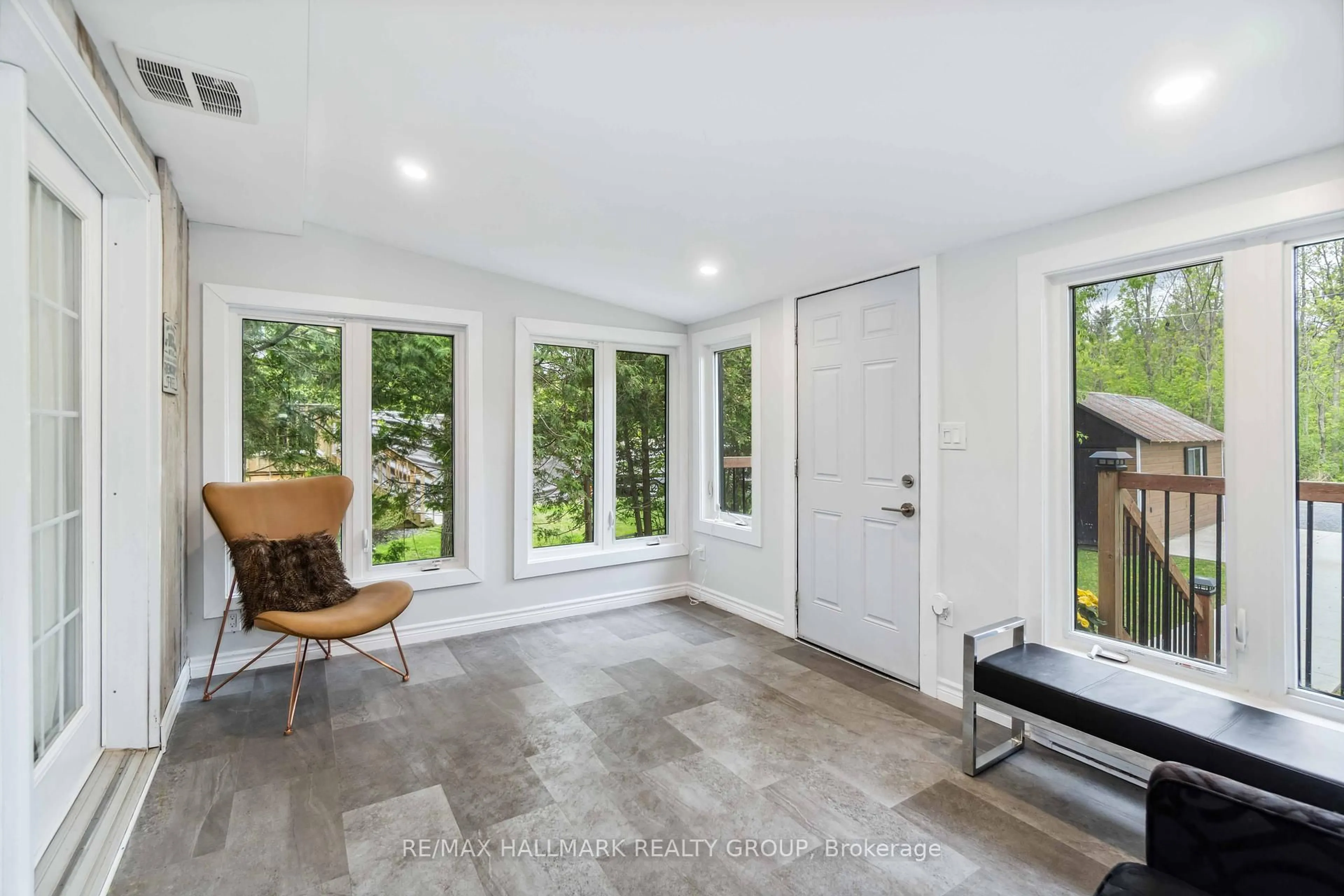 Indoor entryway for 2824 BARTS Lane, Kemptville Ontario K0G 1J0