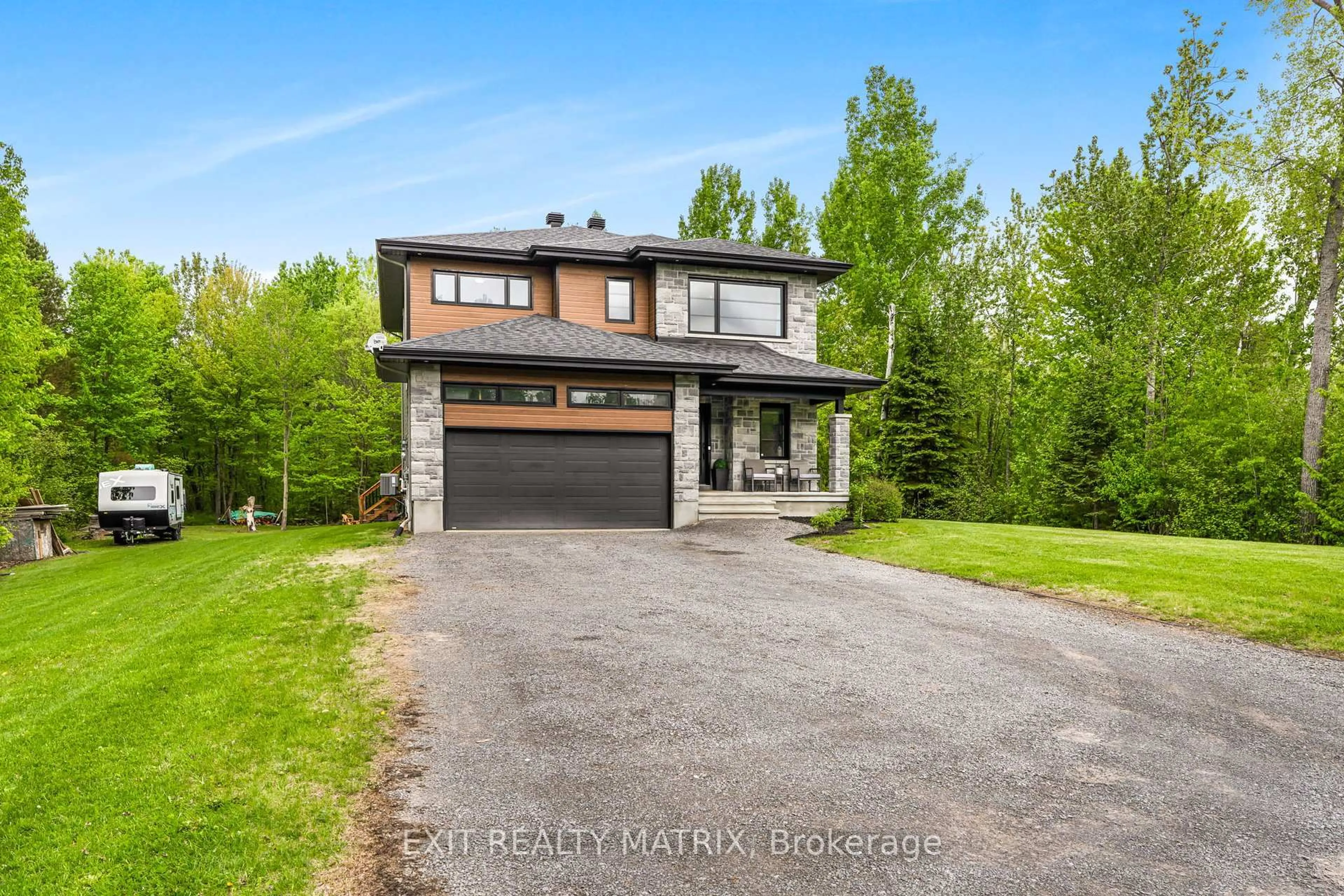 Home with brick exterior material, street for 1463 Vinette Rd, Clarence-Rockland Ontario K0A 1N0
