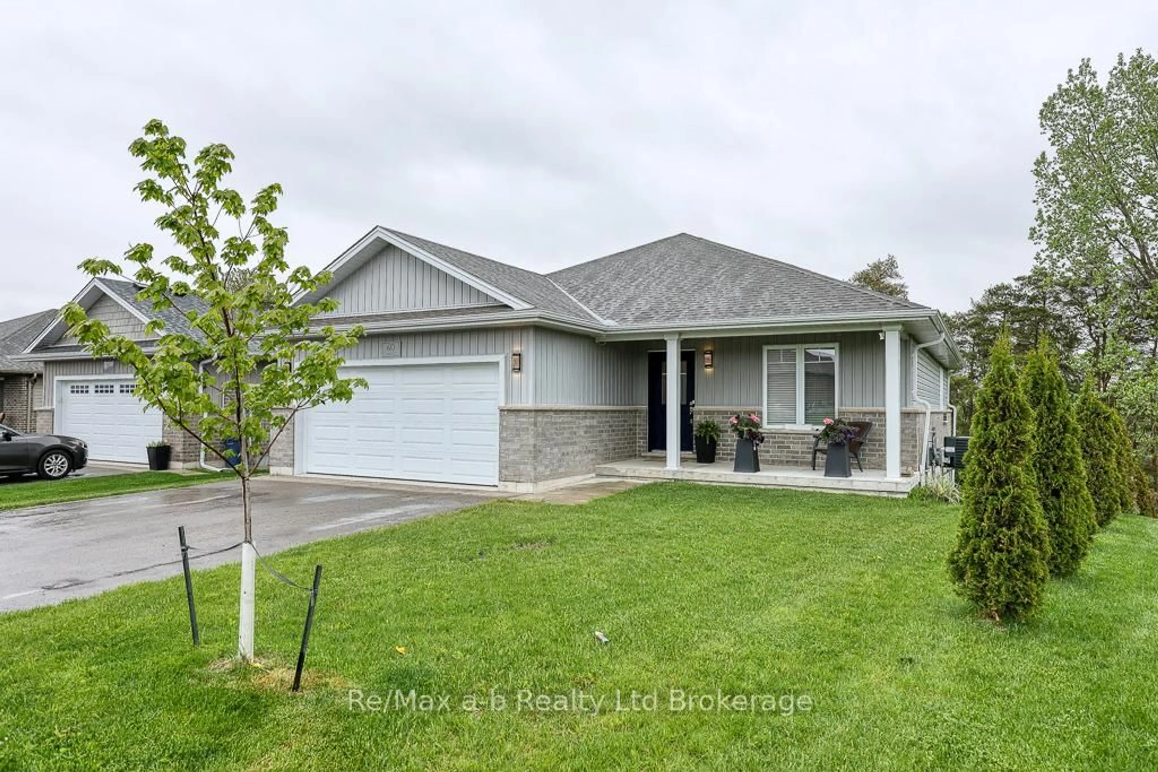 Home with vinyl exterior material, street for 60 James St, Zorra Ontario N0J 1J0