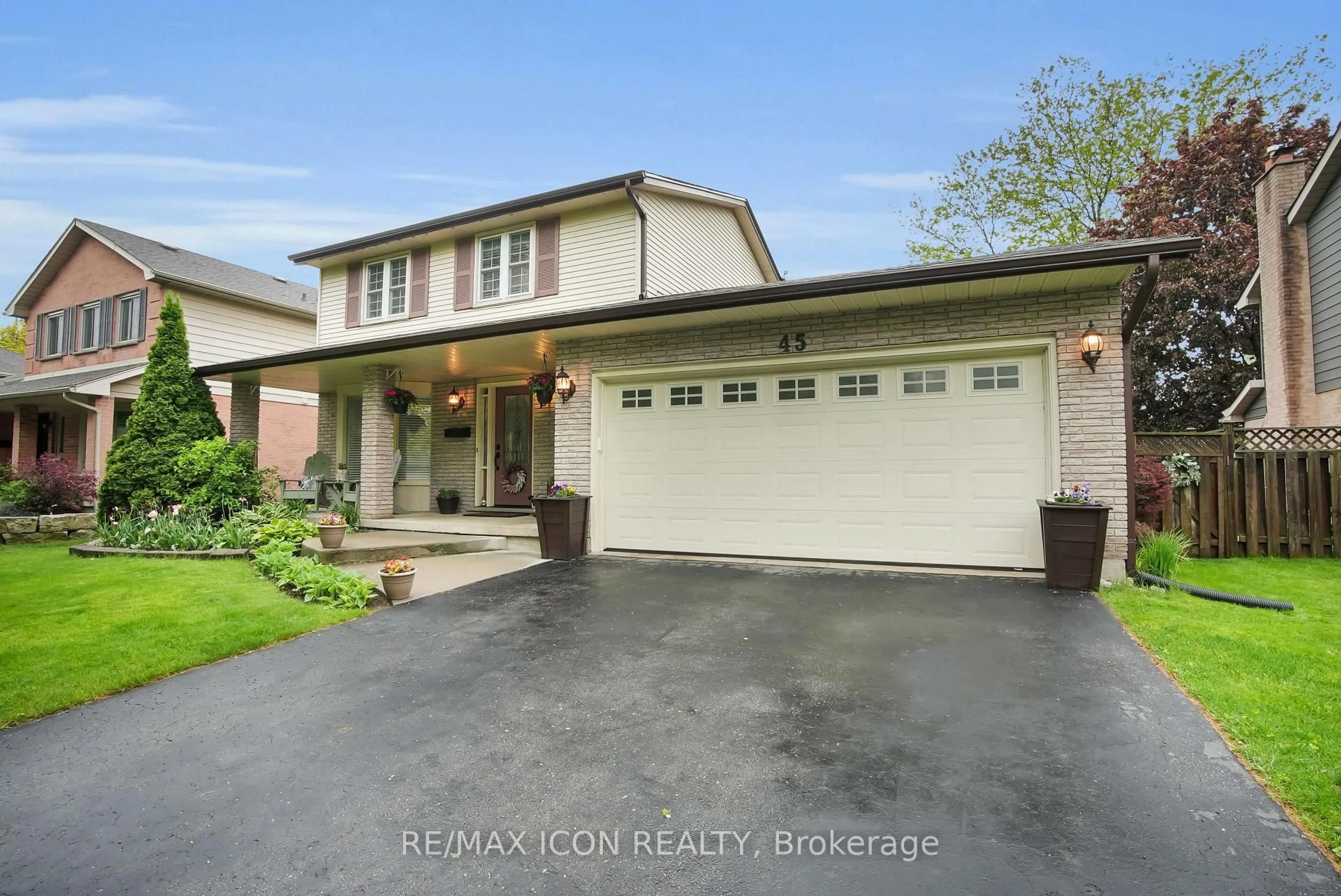 Unknown for 45 Whisperwood Cres, London South Ontario N6K 3Y9